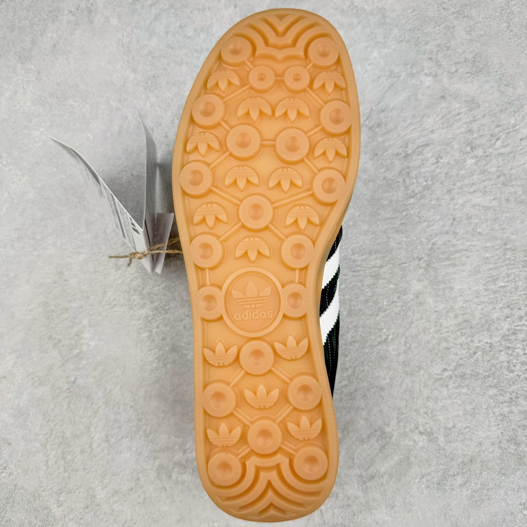 图片[9]-＃MF AD Original Gazelle Indoor Trainers 瞪羚室内鞋系列低帮复古百搭休闲运动德训风板鞋 黑灰 IF9642 高端零售特供批次 原厂定制长毛翻毛皮组合环保纤维革鞋面材质 内置环保海玻璃鞋垫 外置RB橡胶大底 产品品控稳定性领先行业 原厂全套原楦原纸板冲刀磨具开发 原厂皮料加持 原厂港宝加持定型后跟R度完美 将复古进行到底 简约流畅 三十年不变经典 这款Gazelle运动鞋 无论面料、配色、质感或设计 都只在重现其1991年原款的经典 皮革鞋面 撞色三条纹和鞋跟标的设计 力求呈现90年代的经典复古风潮 Samba火热的同时 也带动了其它的复古鞋型 Gazelle便是其中一只 Gazelle Indoor拥有包边更宽的T字型鞋头 更好的保护运动员的前掌 浓浓的复古氛围感 非常适合现在流行的Cleanfit风格 尺码：35.5 36 36⅔ 37⅓ 38 38⅔ 39⅓ 40 40⅔ 41⅓ 42 42⅔ 43⅓ 44 44⅔ 45-选品中心