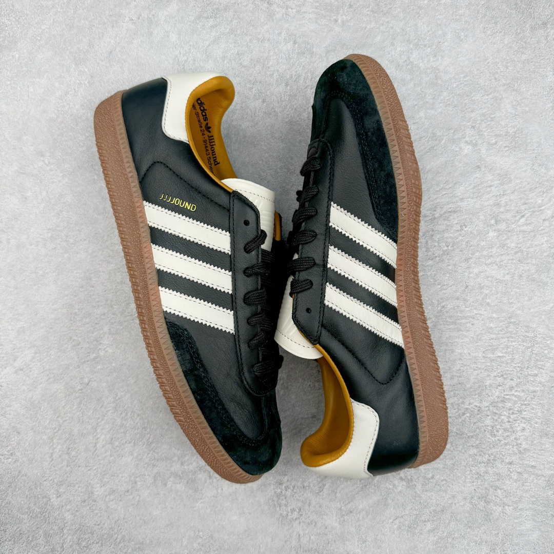 图片[3]-＃ZC总裁 JJJJound x AD Originals Samba Classic\\\”Studded Pack Black\\\”桑巴舞系列绅士德训足球风百搭低帮休闲运动板鞋 联名黑白 ID8707 好货不怕晚 原厂进口 \\\”Prime Asia\\\” 山羊皮（纹理自然）原厂台湾进口短绒猪巴革 全套原厂纸板冲刀加持 独家原档案私模RB橡胶大底 含胶量硬度原鞋一致 正确拉帮鞋垫背胶 原厂标裁支持鉴定 高密度丽新布中底 内置环保海玻璃鞋垫 全鞋电脑针车零偏差 产品品控稳定性领先行业 原厂港宝加持定型后跟R度完美 JJJJound x Originals联名鞋 作为合作企划里的金字招牌JJJJound 善于利用自己的极简美学挖掘品牌的全新风貌 本次 JJJJound 携手 Originals 选用大热鞋款 Samba 为蓝本 将鞋款的街头气质无痕转变为「静奢风」 鞋款肉眼可见的被赋予了难得的质感 黑白两色都采用了黄色优质皮革内衬以呼应生胶大底 取消了鞋舌的 Logo 转而采用压纹处理使得鞋款整体氛围更加静谧、奢华 同时为了彰显本次合作鞋款的身份 双方合作标识和 JJJJound Logo 被分别印在鞋口内侧和鞋垫上 尺码：36 36.5 37.5 38 38.5 39 40 40.5 41 42 42.5 43 44 44.5 45 46 46.5-选品中心