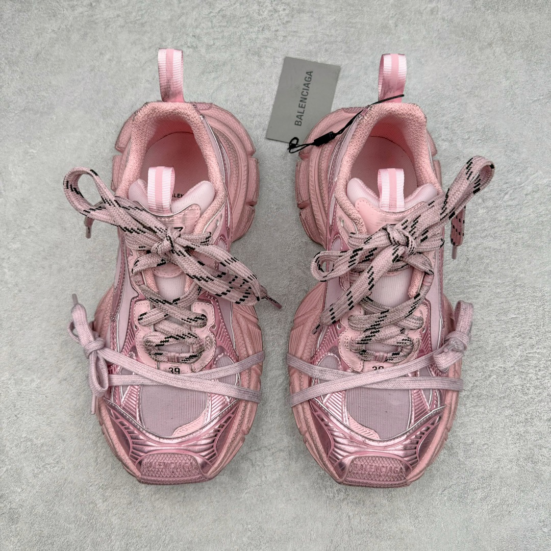 图片[2]-＃XA纯原 BALENCIAGA 3XL Sneakers 巴黎世家十代网布系带低帮走秀复古老爹鞋 全套原纸板楦头开发 最原汁原味的灵魂版型 全鞋荧光划线卡点 胶水把控整洁度追求极致完美 每一双都是工艺品 多重QC质检 超越公司货的品控标准 实实在在的免检产品 原盒原配 正确字体电绣 粗细、位置、大小正确 侧边TPU 透气孔匹配意产原版 正确分离大底 TPU软底 原版一致大底LOGO 立体感十足 原厂皮料水洗做旧 采购原厂网纱 不含皮革 网布材料和聚氨酯 磨损效果 鞋头边缘和后帮 Balenciaga 徽标 鞋面和后跟凸印尺码 鞋舌 3XL 橡胶品牌标识和反光细节 鞋帮拉袢和鞋舌拉祥 配反光细节 备用鞋带在鞋履前侧 可在穿着前取下 便于不同造型搭配 正常尺码 尺码：35 36 37 38 39 40 41 42 43 44 45 46-选品中心