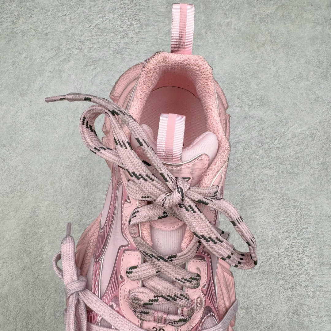 图片[5]-＃XA纯原 BALENCIAGA 3XL Sneakers 巴黎世家十代网布系带低帮走秀复古老爹鞋 全套原纸板楦头开发 最原汁原味的灵魂版型 全鞋荧光划线卡点 胶水把控整洁度追求极致完美 每一双都是工艺品 多重QC质检 超越公司货的品控标准 实实在在的免检产品 原盒原配 正确字体电绣 粗细、位置、大小正确 侧边TPU 透气孔匹配意产原版 正确分离大底 TPU软底 原版一致大底LOGO 立体感十足 原厂皮料水洗做旧 采购原厂网纱 不含皮革 网布材料和聚氨酯 磨损效果 鞋头边缘和后帮 Balenciaga 徽标 鞋面和后跟凸印尺码 鞋舌 3XL 橡胶品牌标识和反光细节 鞋帮拉袢和鞋舌拉祥 配反光细节 备用鞋带在鞋履前侧 可在穿着前取下 便于不同造型搭配 正常尺码 尺码：35 36 37 38 39 40 41 42 43 44 45 46-选品中心