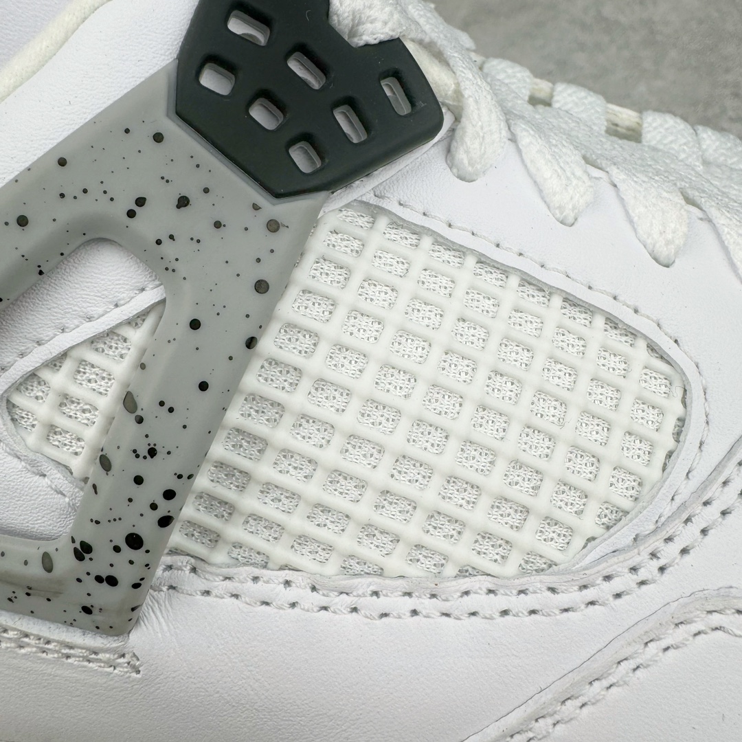 图片[12]-＃CS纯原福利 Air Jordan AJ4 Retro 白水泥 840606-190 大厂出品 全头层加持 原鞋原楦原纸板同源开发 完美呈现乔4的版型 内侧正确双色网格 还原细节 原厂皮料 正确气垫颜色 正确网格工艺 正确拉帮工艺 全鞋原装材料制作 原档案原模具打造 支持全方位与正品对比 尺码：36 36.5 37.5 38 38.5 39 40 40.5 41 42 42.5 43 44 44.5 45 46 47.5-选品中心