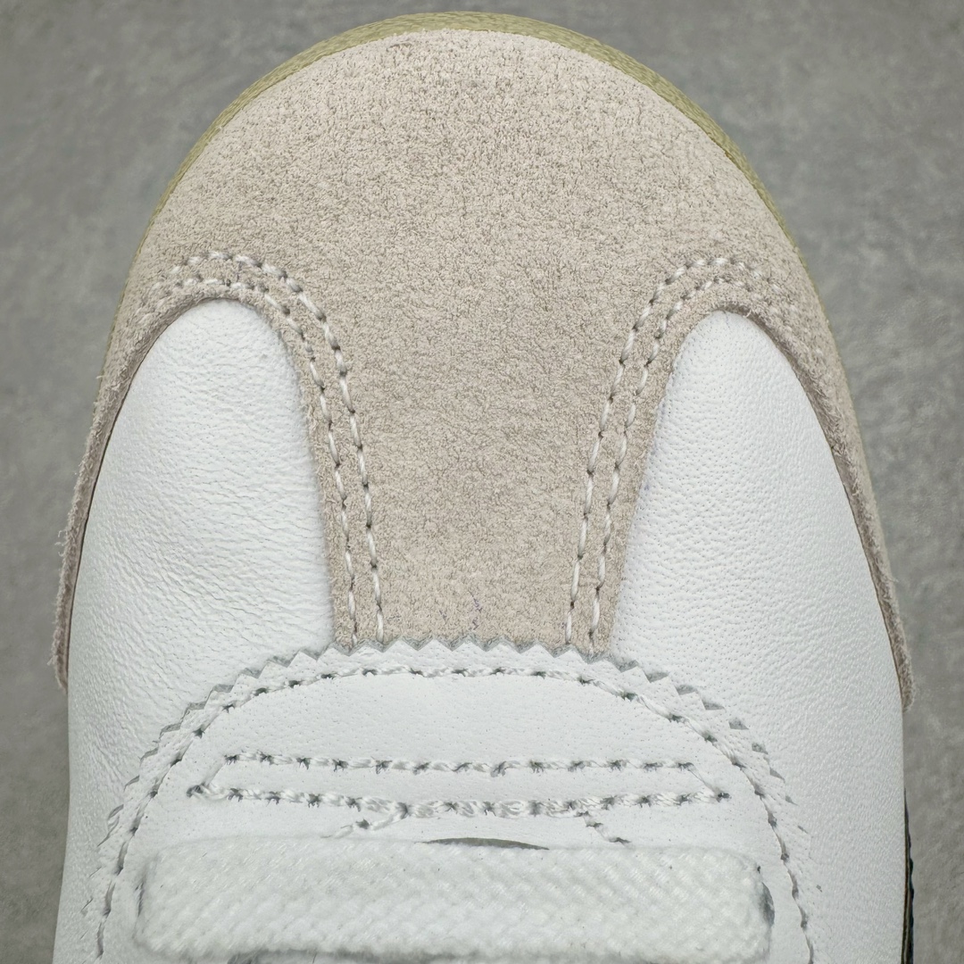 图片[15]-＃HK纯原 Asics Onitsuka Tiger MEXICO 66 亚瑟士鬼冢虎复古经典板鞋 市场最强版本 头层小羊皮加持 海外订单工厂出品 超成熟稳定的做工品控 原装全套纸板楦头开发 原汁原味 完美呈现版型 私模正确鞋底咬花纹路 一比一鞋头弧度高度鞋身弧度 绝不口嗨 细节品控鞋型随意秒杀市面 原档咬花纹路私模大底 一个单元有六个三角形 总体形拼接呈现花瓣状 官方四联吊牌 原装Ortholite轻量化鞋垫 原盒原配 质保卡 说明书 钢印防尘纸 纸板中底带钢印 乳胶组合鞋垫 支持全方位的对比专柜 产品从款式颜色造型上体现出追求舒适和细节的完美 鞋类更是推崇手工制作的严谨与完美 融舒适性与可穿性的设计风格 注重细节的完美和别致魅力 既保持稳重 又不失轻松的时尚感 尺码：36 37 37.5 38 39 39.5 40 40.5 41.5 42 42.5 43.5 44 45 46-选品中心