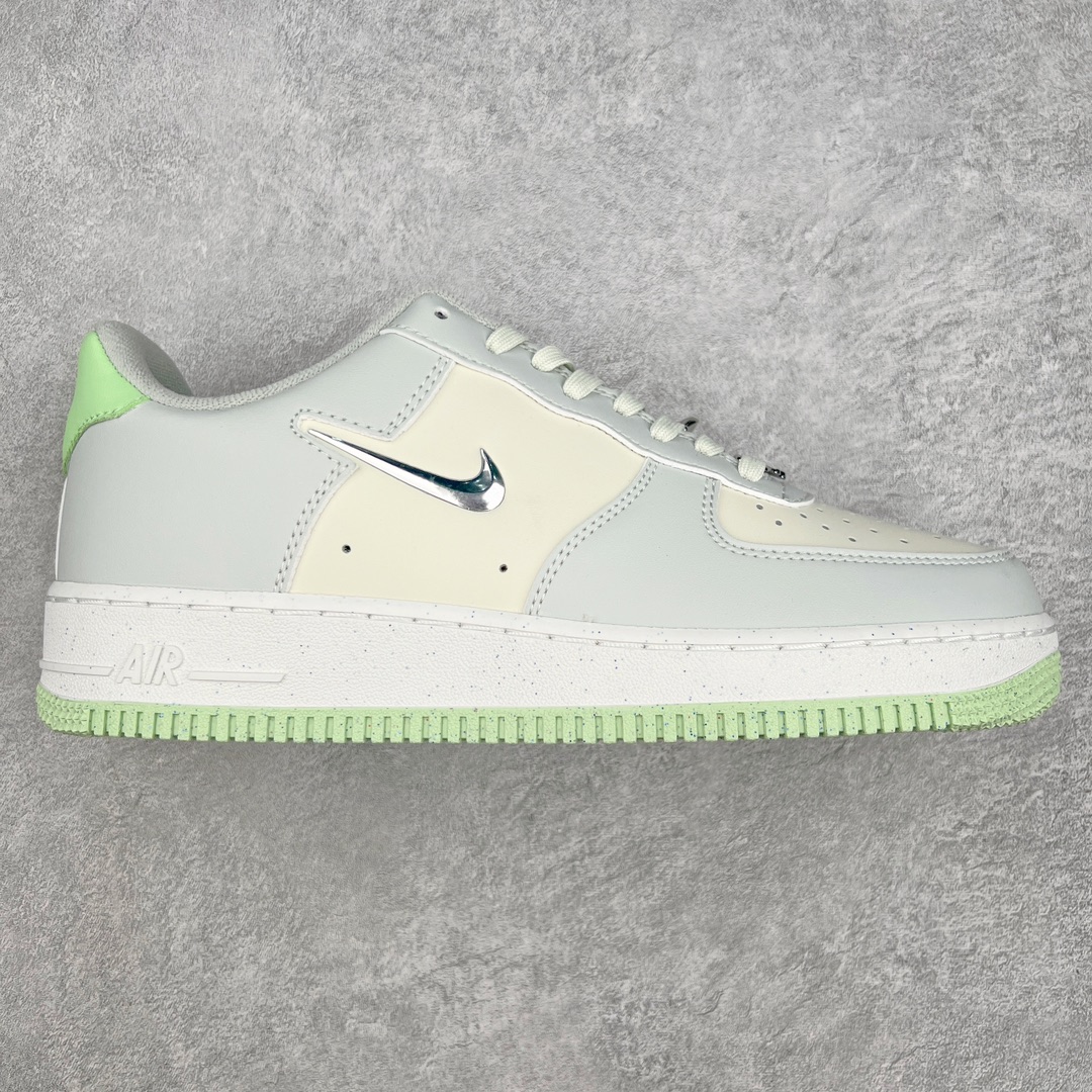 Nike Air Force 1´07 Low FN8-001