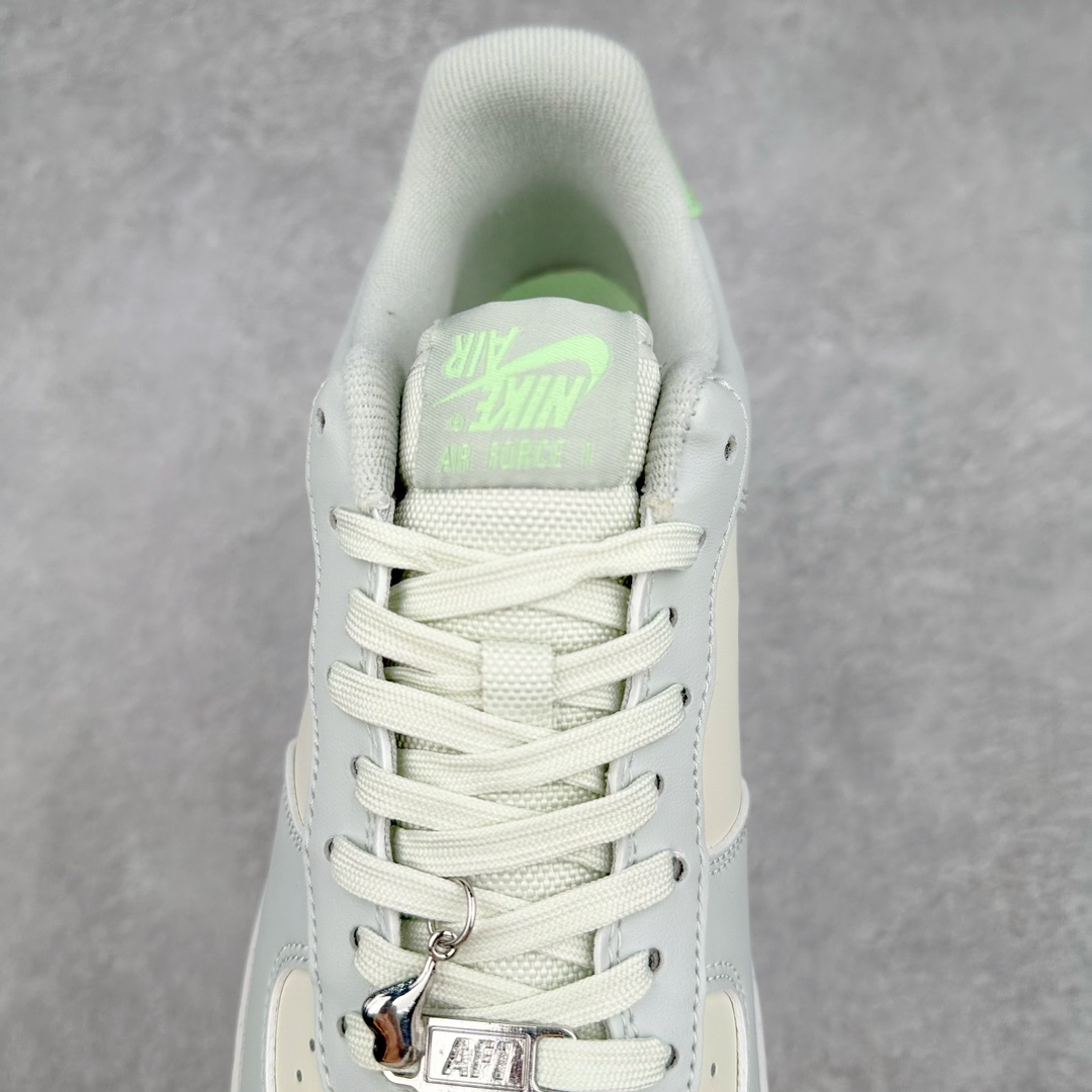 Nike Air Force 1´07 Low FN8-001