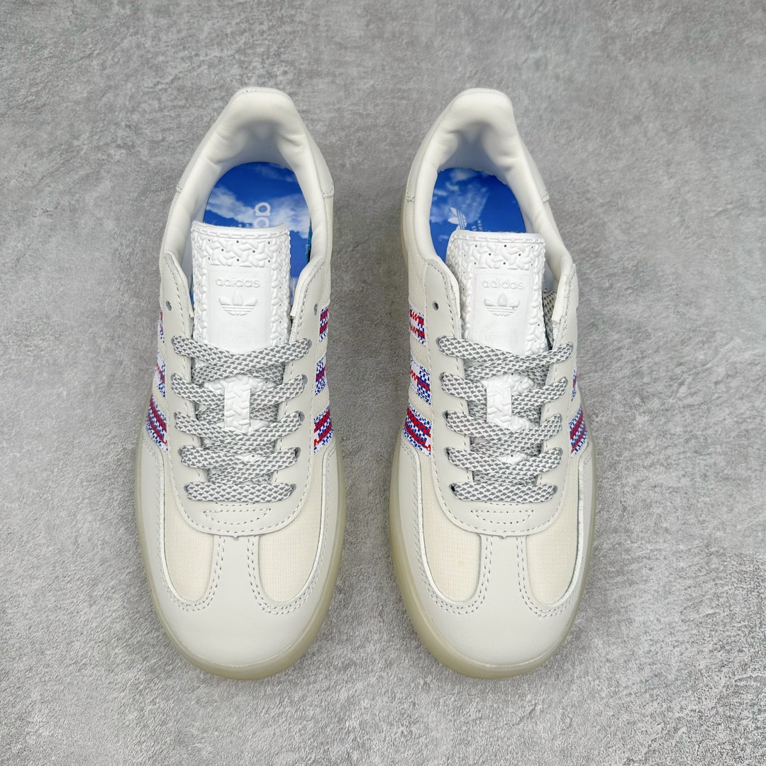 图片[2]-AD Gazelle Indoor Trainers 羚羊内训系列低帮复古百搭休闲运动德训风板鞋 IH7608 90年代经典的复刻版！自60年代以足球训练鞋面世以来,Gazelle就以其经典设计席卷全球。1991年版本的复刻,再造经典Gazelle。采用皮革打造,搭配浊色细节,让这款经典更加简约。尺码：36 36⅔ 37⅓ 38 38⅔ 39⅓ 40 40⅔ 41⅓ 42 42⅔ 43⅓ 44 45-选品中心