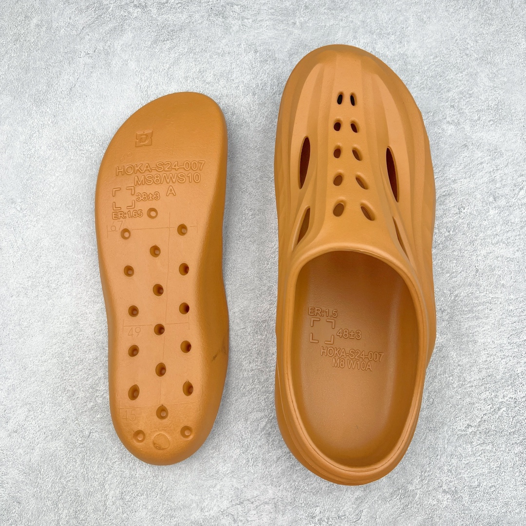 图片[14]-HOKA ONE ONE ORA Recovery Slide 3 运动拖鞋 采用非动物源材料和柔软的EVA鞋面 确保鞋底回弹性和高抗张力 高韧性 中底则采用速度型滚动平衡技术 可优化从脚跟平稳过渡至脚掌的落地过程 引导跑者回归自然步态 同时 双层结构和EVA中底 具有良好的防震和缓冲性能 提供非凡的舒适感和强大的支撑力 外底拥有巧妙的凹槽 助力跑者即便在湿滑的地形 依旧能有良好的抓地力及稳定性 尺码：36 37 38 39 40 41 42 43 44 45 46-选品中心