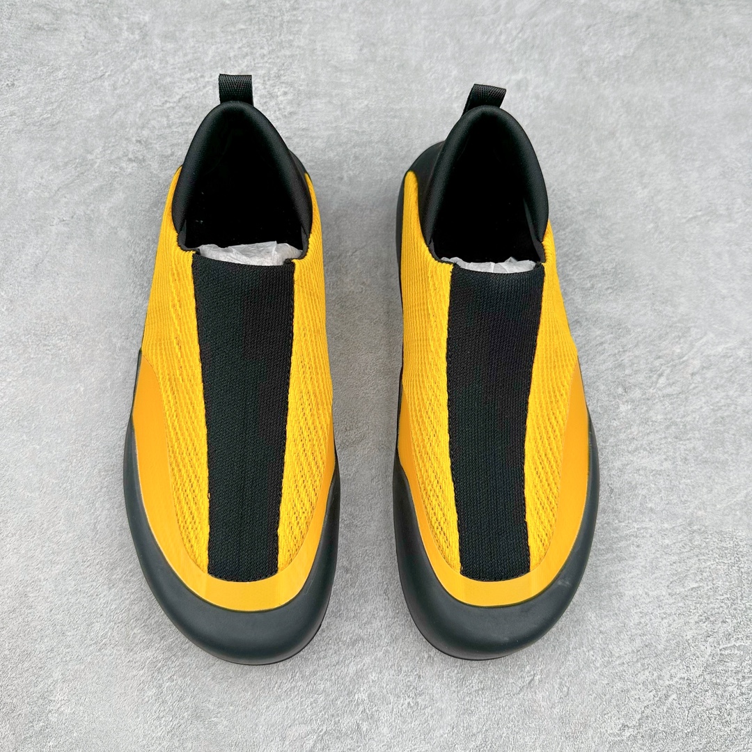 图片[2]-BORA Kragg Shoes 始祖鸟一脚蹬覆盖透气男越野跑鞋 官方同步上架适合技术路线单日徒步穿着也可以一脚蹬穿法 aeriosflgtx鞋受到长途野外跑步鞋的启发 适合在变化的地形上进行快速轻快的徒步旅行穿着 舒适而有支撑性 使您充满信心 该设计与脚部融为一体 可最大限度地减少摩擦 gore-tex保护膜网砂 采用gore隐形适体(invisiblefit)技术 更轻薄舒适 敏捷、稳定和技术路线上的自信源于vibram® megagrip外底、压缩eva内底以及一体的tpu 尺码：36-44-选品中心