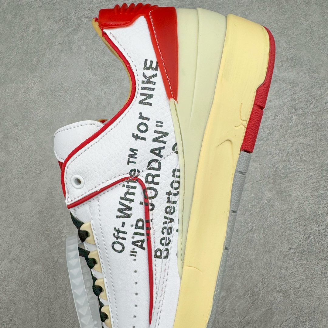 图片[7]-Off-White x Air Jordan AJ2 Low SP 芝加哥配色联名款篮球鞋 货号DJ4375-106 鞋款鞋身上使用 OW 联名经典解构防盗扣等元素这双鞋还开创性的使用了透明材质来打造成中底粉化的效果相信即便是 OG 鞋头也会被这样的设计打动 尺码：36 36.5 37.5 38 38.5 39 40 40.5 41 42 42.5 43 44 44.5 45 46 47.5-选品中心