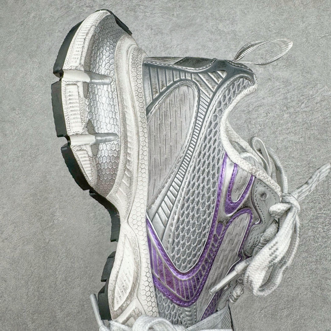 图片[6]-＃XA纯原 BALENCIAGA 3XL Sneakers 巴黎世家十代网布系带低帮走秀复古老爹鞋 全套原纸板楦头开发 最原汁原味的灵魂版型 全鞋荧光划线卡点 胶水把控整洁度追求极致完美 每一双都是工艺品 多重QC质检 超越公司货的品控标准 实实在在的免检产品 原盒原配 正确字体电绣 粗细、位置、大小正确 侧边TPU 透气孔匹配意产原版 正确分离大底 TPU软底 原版一致大底LOGO 立体感十足 原厂皮料水洗做旧 采购原厂网纱 不含皮革 网布材料和聚氨酯 磨损效果 鞋头边缘和后帮 Balenciaga 徽标 鞋面和后跟凸印尺码 鞋舌 3XL 橡胶品牌标识和反光细节 鞋帮拉袢和鞋舌拉祥 配反光细节 备用鞋带在鞋履前侧 可在穿着前取下 便于不同造型搭配 正常尺码 尺码：35 36 37 38 39 40 41 42 43 44 45 46-选品中心