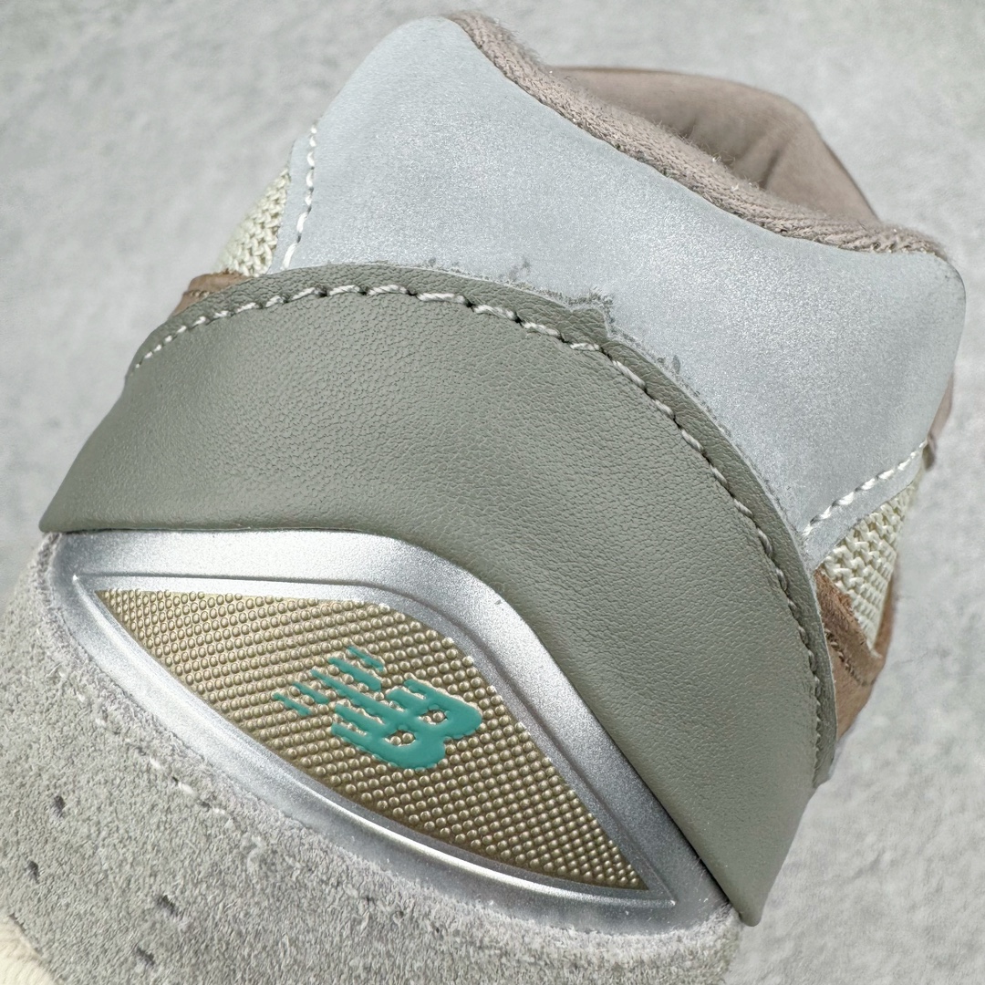 图片[14]-＃M纯原 Atmos x New Balance M2002RAM 联名棕绿 NB新百伦潮流复古织物皮革减震防滑耐磨轻便低帮跑步鞋 原档数据独立私模大底 唯一正确六层组合大底 RB前软后硬 百分百还原原鞋脚感 基于市场现有版本全新升级调整 NB市场最强产物 全网最全配色加持 全套原楦原纸板原厂数据开发 全鞋电脑针车加持 原厂网布 原装进口头层翻毛皮料正确绒感卡色 正确中底拉帮中底网布细节 一比一手工擦旧效果 冲裁组合 匠心打造 耗时两个月开发完成 工艺极其复杂难度可想而知 高端零售专供产物 尺码：36 37 37.5 38 38.5 39.5 40 40.5 41.5 42 42.5 43 44 44.5 45 45.5 46.5 47-选品中心