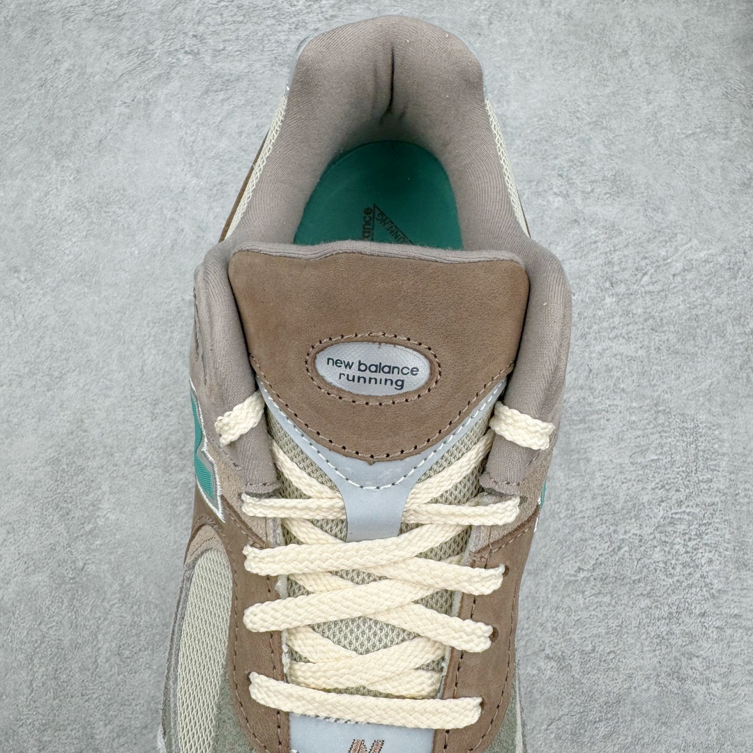图片[5]-＃M纯原 Atmos x New Balance M2002RAM 联名棕绿 NB新百伦潮流复古织物皮革减震防滑耐磨轻便低帮跑步鞋 原档数据独立私模大底 唯一正确六层组合大底 RB前软后硬 百分百还原原鞋脚感 基于市场现有版本全新升级调整 NB市场最强产物 全网最全配色加持 全套原楦原纸板原厂数据开发 全鞋电脑针车加持 原厂网布 原装进口头层翻毛皮料正确绒感卡色 正确中底拉帮中底网布细节 一比一手工擦旧效果 冲裁组合 匠心打造 耗时两个月开发完成 工艺极其复杂难度可想而知 高端零售专供产物 尺码：36 37 37.5 38 38.5 39.5 40 40.5 41.5 42 42.5 43 44 44.5 45 45.5 46.5 47-选品中心