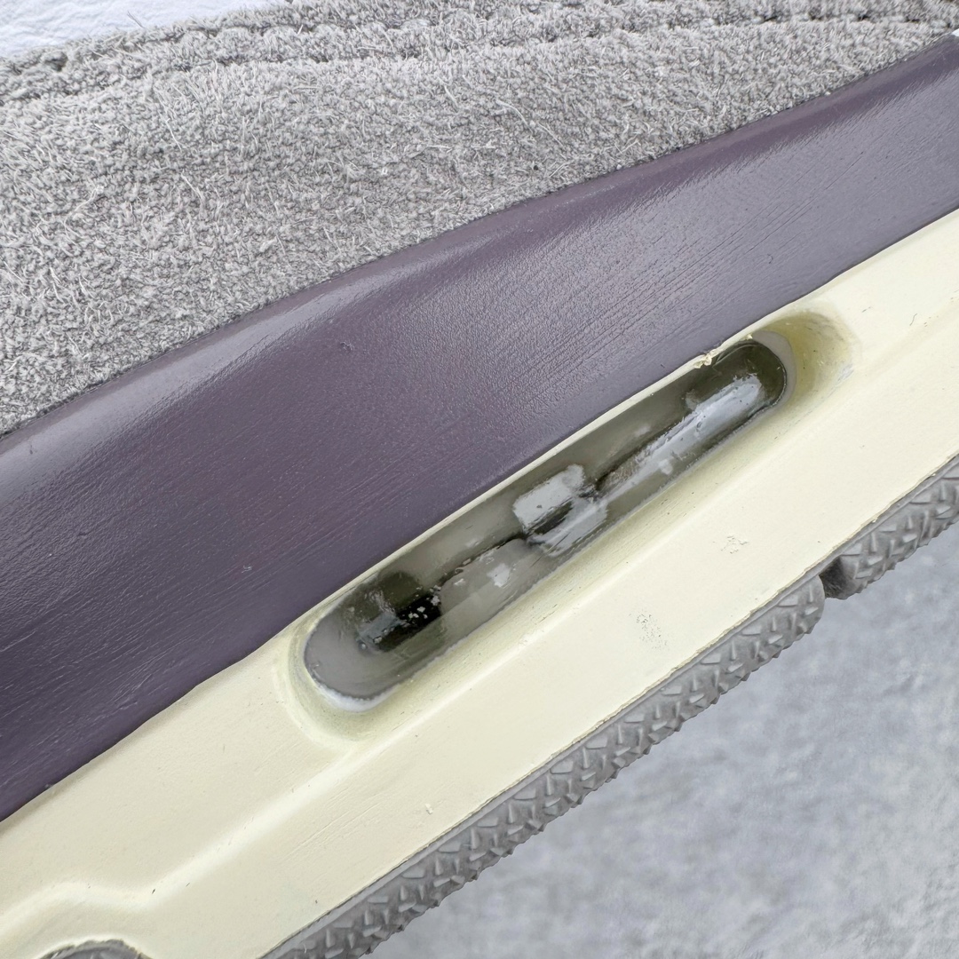 图片[21]-＃QD纯原 A Ma Maniére x Air Jordan AJ3 Retro AMM联名白紫灰 DH3434-110 圈内最强三代系列 匠心打造 开发时长超过半年 目前可过各类鉴定或无法鉴定 裸鞋随便操作 全套原纸板楦头开发 原厂大底磨具加持立体防滑纹理 原装可视Air Sole气垫 原汁原味最完美的三代版型 唯一正确鞋头趴度弧度高度鞋身腰线 原厂TPU彩虹扎染后跟饰片 正确内里反口里网布 皮料菱角分明不变形无多余毛边 广东原厂zp同批次手工大底描漆拉丝 市场唯一原厂鞋扣模具 原厂织唛标 原厂飞人电绣工艺 尾指中部跳三针 独家绑鞋带手法 印刷中底布 四线拉帮 米色美纹纸贴合固定 进口港宝加持 后跟自然饱满 全鞋荧光划线卡点 追求极致完美 每一双都是工艺品 多重QC质检 超越公司货的品控标准 实实在在的免检产品 尺码：40.5 41 42 42.5 43 44 44.5 45 45.5 46 47.5 48.5-选品中心