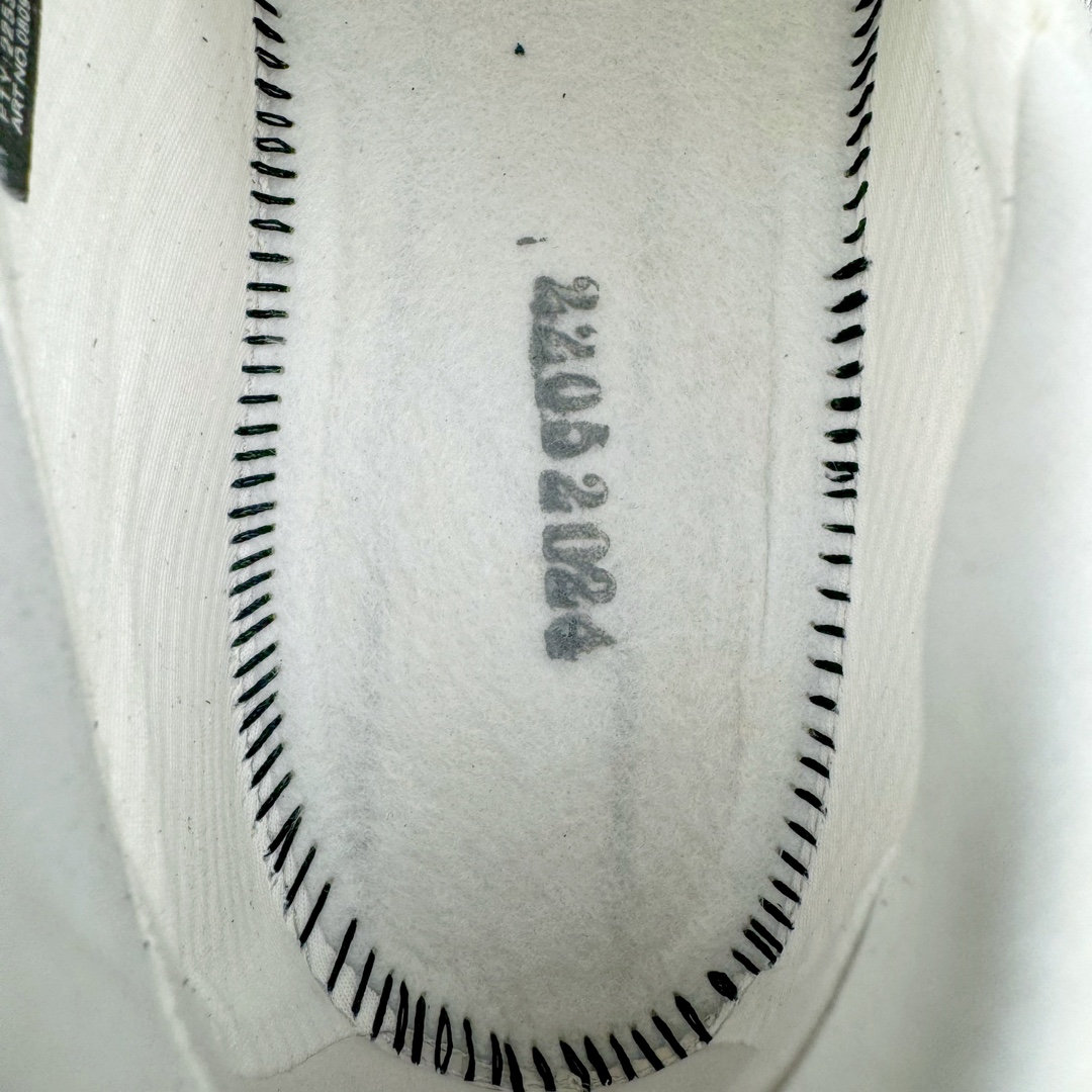 图片[10]-＃GD广顶 Arcteryx Kragg 始祖鸟一脚蹬系列长距离越野登山徒步户外防水多功能运动跑鞋 独家原底面配置 全套原厂生产指令 内外盒标包装纸鞋带配件均同步公司 公司一样的东西 放心开冲 外贸 零售 裸鞋 渠道货 随意操作 承诺半个月内开胶直接换新 尺码：39.5 40 40.5 41 42 42.5 43 44 44.5 45-选品中心