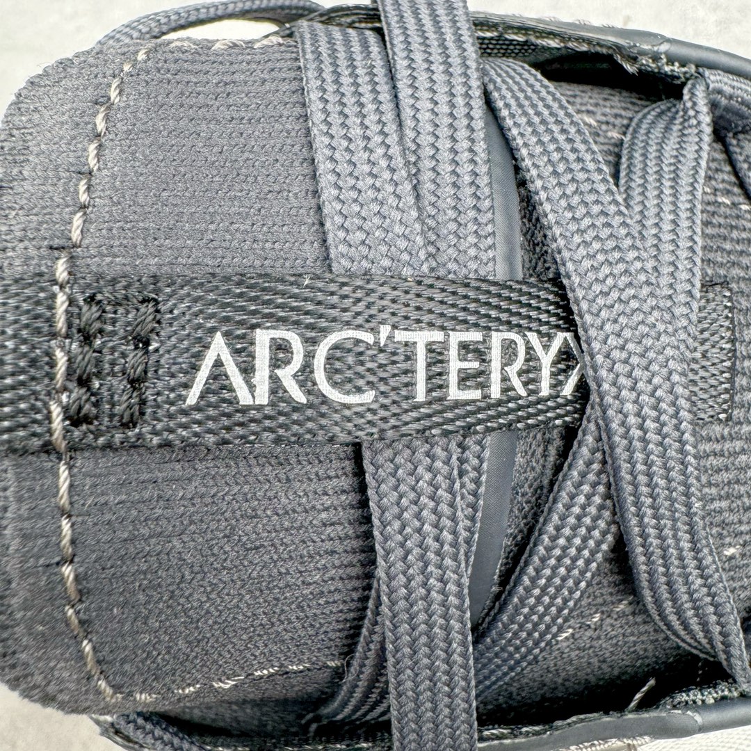 图片[16]-＃GD广顶 Arcteryx Arakys Approach 始祖鸟系列长距离越野登山徒步户外防水多功能运动跑鞋 独家原底面配置 全套原厂生产指令 内外盒标包装纸鞋带配件均同步公司 公司一样的东西 放心开冲 外贸 零售 裸鞋 渠道货 随意操作 承诺半个月内开胶直接换新 尺码：39.5 40 40.5 41 42 42.5 43 44 44.5 45-选品中心