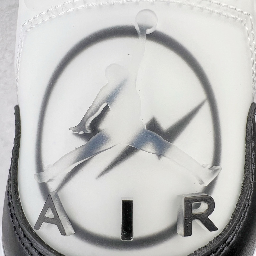 图片[11]-＃DF纯原特价 Fragment Design x Air Jordan AJ3 藤原浩闪电联名 DA3595-100 东莞元老级版师操刀倾力打造全网最强三代 原楦原纸板开发 确保原汁原味 字体间距大小 一码一段还原ZP 原厂闪电⚡Logo高频工艺 深浅饱满度 吊打市面 原厂皮料质感色泽绝无偏差 完美中底拉帮 原厂中底钢印 原档案大底 如假白送 大底纹路 气垫通透度PU的回弹性均百分百还原 原厂电绣鞋舌飞人刺绣针数立体讲究精细欢迎对比正品原鞋 尺码：40 40.5 41 42 42.5 43 44 44.5 45 46 47.5-选品中心