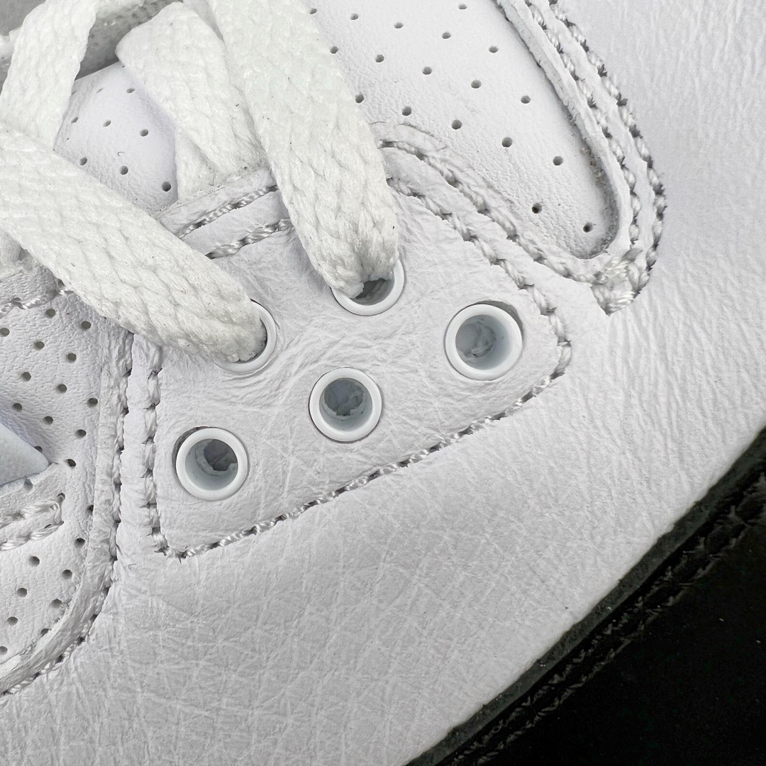图片[17]-＃DF纯原特价 Fragment Design x Air Jordan AJ3 藤原浩闪电联名 DA3595-100 东莞元老级版师操刀倾力打造全网最强三代 原楦原纸板开发 确保原汁原味 字体间距大小 一码一段还原ZP 原厂闪电⚡Logo高频工艺 深浅饱满度 吊打市面 原厂皮料质感色泽绝无偏差 完美中底拉帮 原厂中底钢印 原档案大底 如假白送 大底纹路 气垫通透度PU的回弹性均百分百还原 原厂电绣鞋舌飞人刺绣针数立体讲究精细欢迎对比正品原鞋 尺码：40 40.5 41 42 42.5 43 44 44.5 45 46 47.5-选品中心