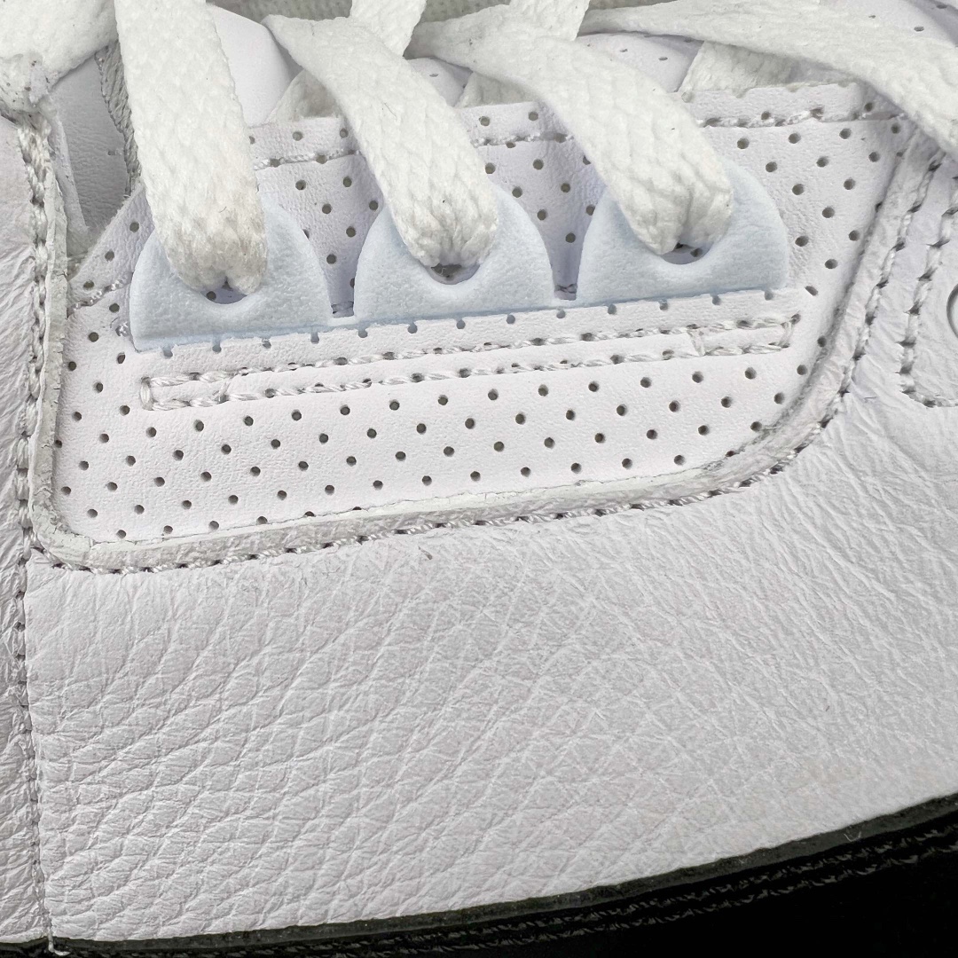 图片[13]-＃DF纯原特价 Fragment Design x Air Jordan AJ3 藤原浩闪电联名 DA3595-100 东莞元老级版师操刀倾力打造全网最强三代 原楦原纸板开发 确保原汁原味 字体间距大小 一码一段还原ZP 原厂闪电⚡Logo高频工艺 深浅饱满度 吊打市面 原厂皮料质感色泽绝无偏差 完美中底拉帮 原厂中底钢印 原档案大底 如假白送 大底纹路 气垫通透度PU的回弹性均百分百还原 原厂电绣鞋舌飞人刺绣针数立体讲究精细欢迎对比正品原鞋 尺码：40 40.5 41 42 42.5 43 44 44.5 45 46 47.5-选品中心