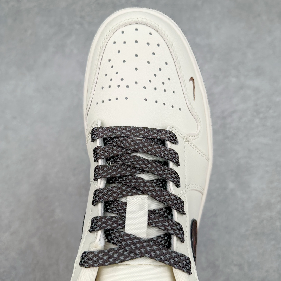 图片[4]-Air Jordan AJ1 Low 低帮系列定制配色 WG8850-004 原厂内置气垫魔块 A模大底 头层小牛皮 鞋舌AJ原厂专用牛津布+AJ专用反口珍珠布+原厂无杂质高弹内里海棉+特殊封边弹力鞋带 尺码：36 36.5 37.5 38 38.5 39 40 40.5 41 42 42.5 43 44 44.5 45 46-选品中心
