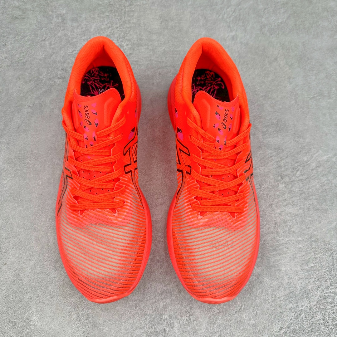 图片[2]-Asics Magic Speed 3 系列碳板竞速跑步鞋 鞋款采用亚瑟士FF BLAST CUSHIONING中底设计 为运动中带来回弾性和轻量性感受 工程网眼鞋面提供运动中所需的透气性和舒适性 内陷式碳板大底结构 带来运动时足底的舒适性和灵活性 帮助跑者获得轻盈的落地体验 尺码：36 37 38 39 39.5 40 40.5 41.5 42 42.5 43.5 44 45-选品中心