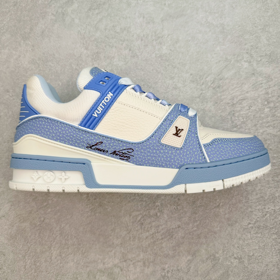 Louis Vuitton Trainer lv时装走秀运动鞋 做旧系列 全网最全配色更新最快 最成熟的做工稳定的品控 完美鞋型超高的清洁度 零毛边线头瑕疵 全套原楦原纸版原鞋开模 全网最具灵魂的版型 正确原装黄色鞋盒 正确中底印花 鞋面印花3D高频深度立体 全鞋电脑针车 紧密相连 针距密度一致 环保乳胶注塑鞋垫 厚度脚感还原原版 皮面裁剪部位 统一油边封口工艺 原装橡胶大底含胶量大底组合零偏差 专柜全套包装 防尘袋 说明书 质保卡 男女鞋 尺码：35 36 37 38 39 40 41 42 43 44 45-选品中心