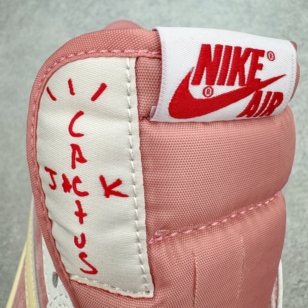 图片[11]-＃KZ神版特价 Travis Scott x Air Jordan AJ1 Low OG SP TS联名9.0 白粉倒钩低帮 DM7866-600 毫无疑问市场中端王者 耗时半年巨作 全套原纸板楦头开发 确保原汁原味 完美呈现倒钩版型 原档案转印油墨一体 东莞原厂磨具大底独家尺码35.5 48.5 一码一磨具拒绝假半码 此版本只针对中端市场 皮料材质有所更替 其他数据细节工艺流程均保持一致 绝不口嗨 细节品控鞋型随意秒杀市面3XX 4XX 原盒原配 外盒透明胶套 内侧字体 工整带凹凸感 原厂拉帮工艺 针距密度一致 后跟弧度收口自然不对折 极致一眼正品既视感 进口玻璃冲刀皮料裁剪零毛边 承诺百分百一致原鞋 全鞋电脑针车工艺 进口港宝加持 后跟自然饱满 全鞋荧光划线卡点 追求极致完美 每一双都是工艺品 多重QC质检 超越公司货的品控标准 实实在在的免检产品 尺码：35.5 36 36.5 37.5 38 38.5 39 40 40.5 41 42 42.5 43 44 44.5 45 46 47.5 48.5-选品中心