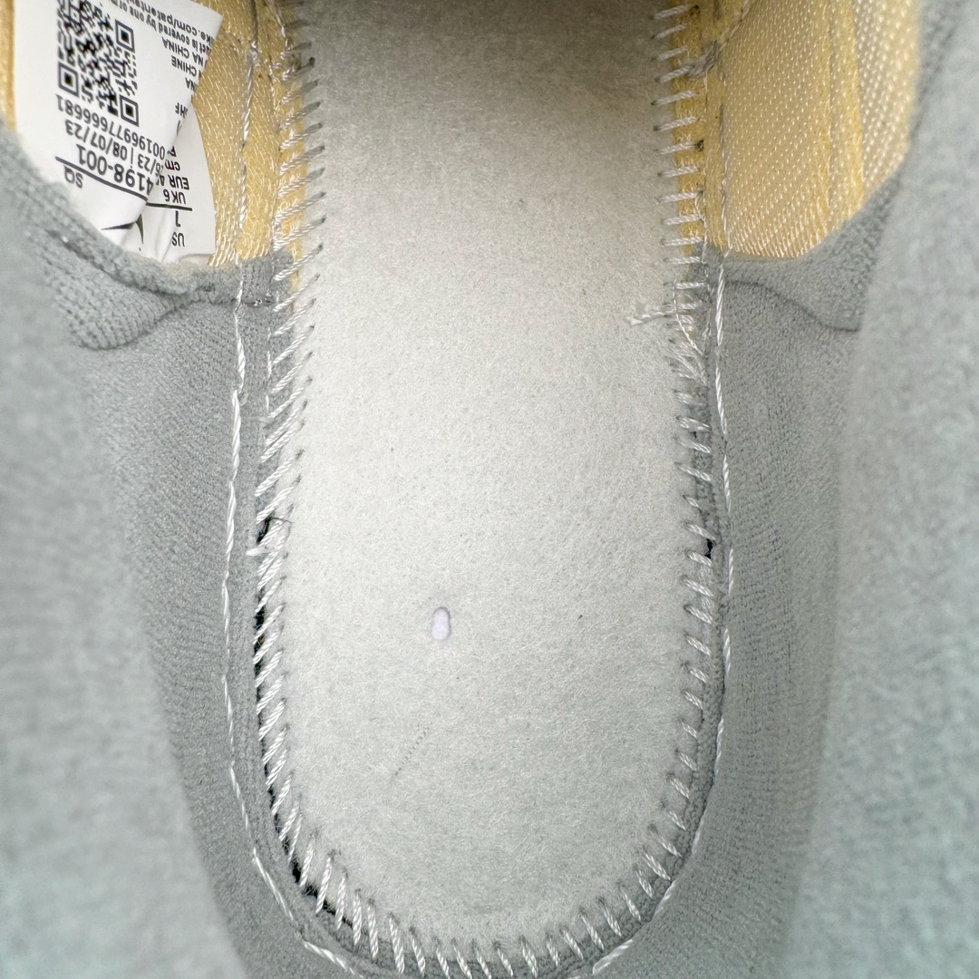 图片[17]-＃AY纯原 Travis Scott x NK Mac Attack 复古时尚滑板鞋 联名灰黑 货号：HF4198-001 该鞋款最初于1984年为网球运动员约翰-麦肯罗打造 其复古的颜值也受到众多大佬的喜爱 此前Travis Scott就曾多次在社交场合上脚 全新的\\\”Red Crush\\\”鞋身同样以网眼和皮革材质拼接打造 整体以纯色为主色调 搭配Swoosh等细节点缀 颜值十分简约 此外鞋舌标签也同样以特殊的格纹样式设计 营造出复古的氛围 后跟鞋帮部分的Nike字样以白色呈现 内衬上还带有特殊的货号以及尺码字样 尺码：39 40 40.5 41 42 42.5 43 44 44.5 45 46-选品中心