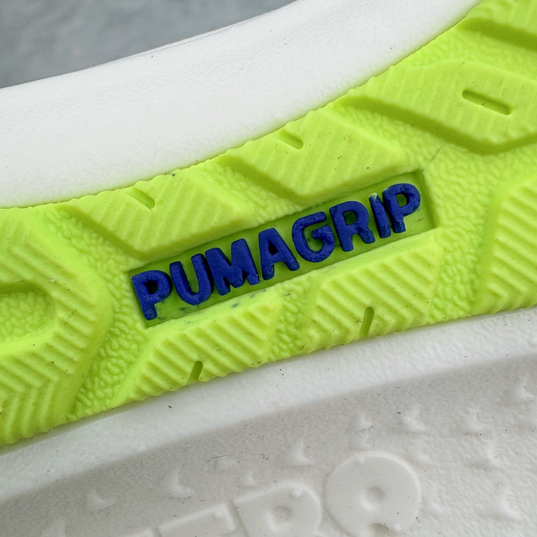 图片[13]-＃F版 Puma Race TO Beat The Elite 彪马低帮专业越野户外跑步鞋 这款鞋5mm的前后掌落差能让你贴近自然跑的步态 使你的身体对鞋子的缓震和支撑特性依赖变少 从而增加自身的下肢力量 鞋底防滑性能在下坡的石板台阶和原始路面都有很好的表现 厚底设计 在快速下坡时起到缓震保护作用 减少重力给予脚踝 膝部 髋关节等处带来的冲击力 310088 尺码：36 36.5 37 38 38.5 39 40 40.5 41 42 42.5 43 44 45-选品中心