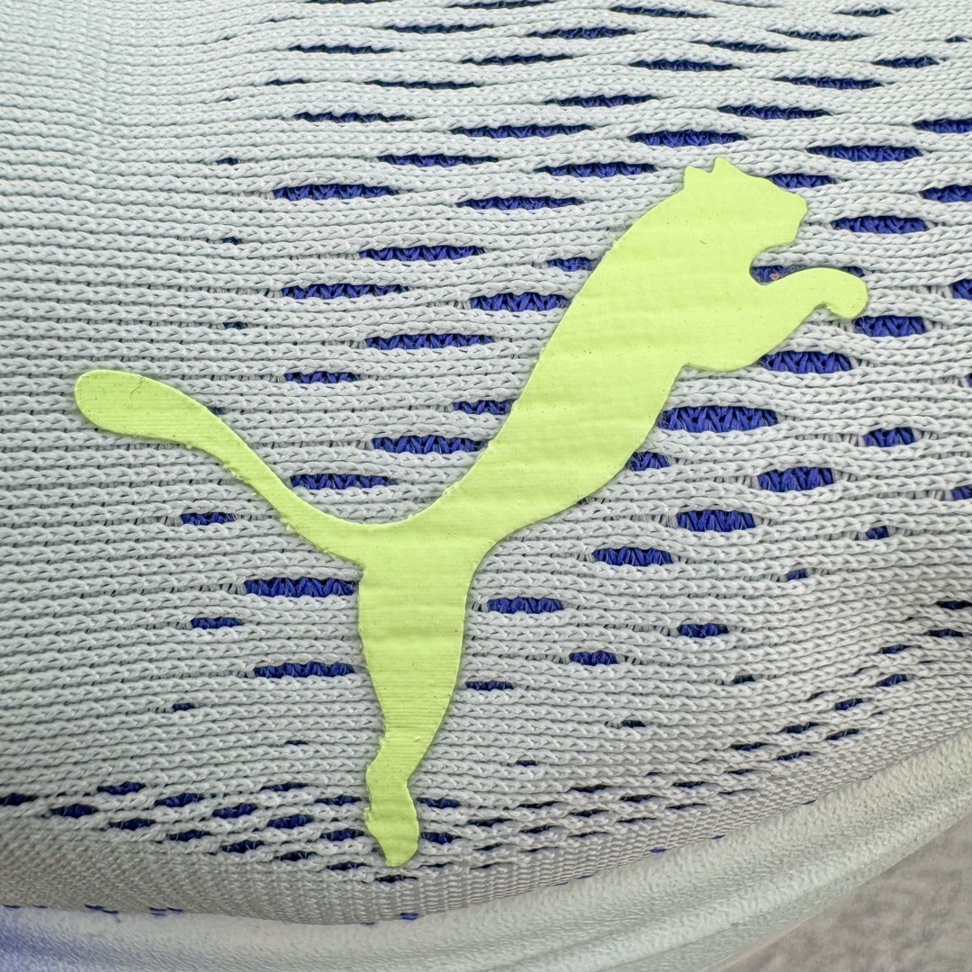 图片[17]-＃F版 Puma Race TO Beat The Elite 彪马低帮专业越野户外跑步鞋 这款鞋5mm的前后掌落差能让你贴近自然跑的步态 使你的身体对鞋子的缓震和支撑特性依赖变少 从而增加自身的下肢力量 鞋底防滑性能在下坡的石板台阶和原始路面都有很好的表现 厚底设计 在快速下坡时起到缓震保护作用 减少重力给予脚踝 膝部 髋关节等处带来的冲击力 310088 尺码：36 36.5 37 38 38.5 39 40 40.5 41 42 42.5 43 44 45-选品中心