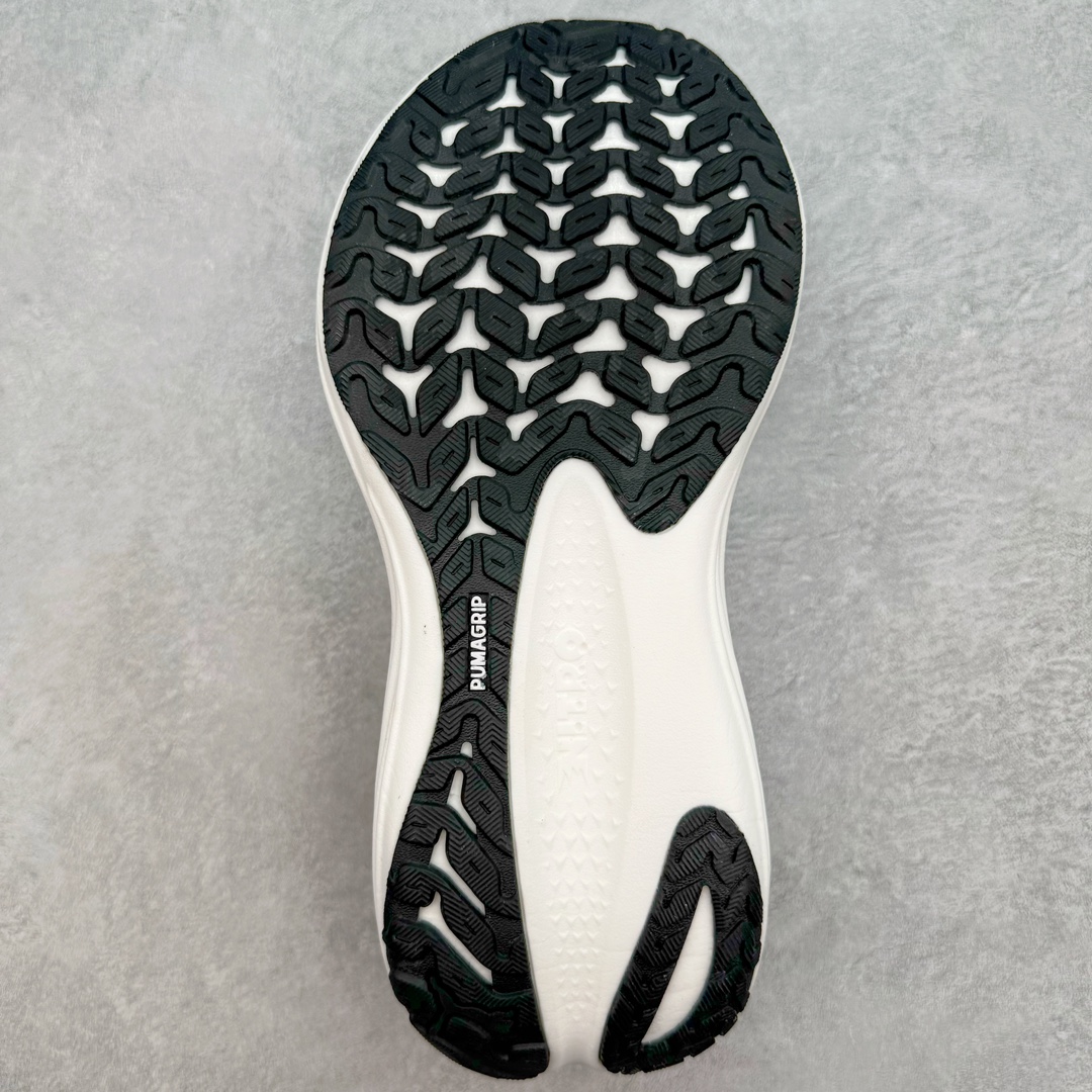 图片[9]-＃F版 Puma Race TO Beat The Elite 彪马低帮专业越野户外跑步鞋 这款鞋5mm的前后掌落差能让你贴近自然跑的步态 使你的身体对鞋子的缓震和支撑特性依赖变少 从而增加自身的下肢力量 鞋底防滑性能在下坡的石板台阶和原始路面都有很好的表现 厚底设计 在快速下坡时起到缓震保护作用 减少重力给予脚踝 膝部 髋关节等处带来的冲击力 310088 尺码：36 36.5 37 38 38.5 39 40 40.5 41 42 42.5 43 44 45-选品中心