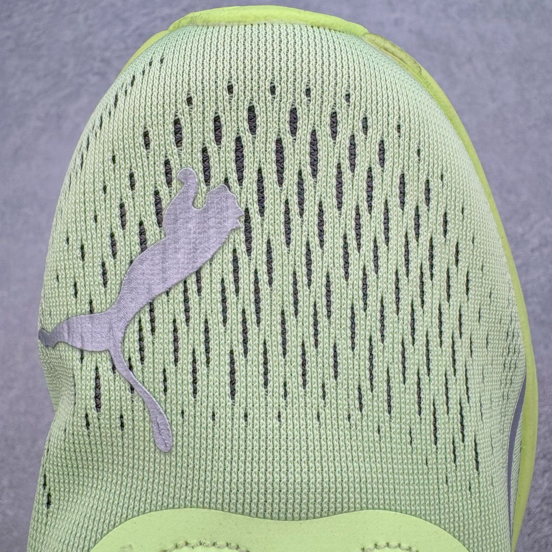 图片[14]-＃F版 Puma Race TO Beat The Elite 彪马低帮专业越野户外跑步鞋 这款鞋5mm的前后掌落差能让你贴近自然跑的步态 使你的身体对鞋子的缓震和支撑特性依赖变少 从而增加自身的下肢力量 鞋底防滑性能在下坡的石板台阶和原始路面都有很好的表现 厚底设计 在快速下坡时起到缓震保护作用 减少重力给予脚踝 膝部 髋关节等处带来的冲击力 310088 尺码：36 36.5 37 38 38.5 39 40 40.5 41 42 42.5 43 44 45-选品中心