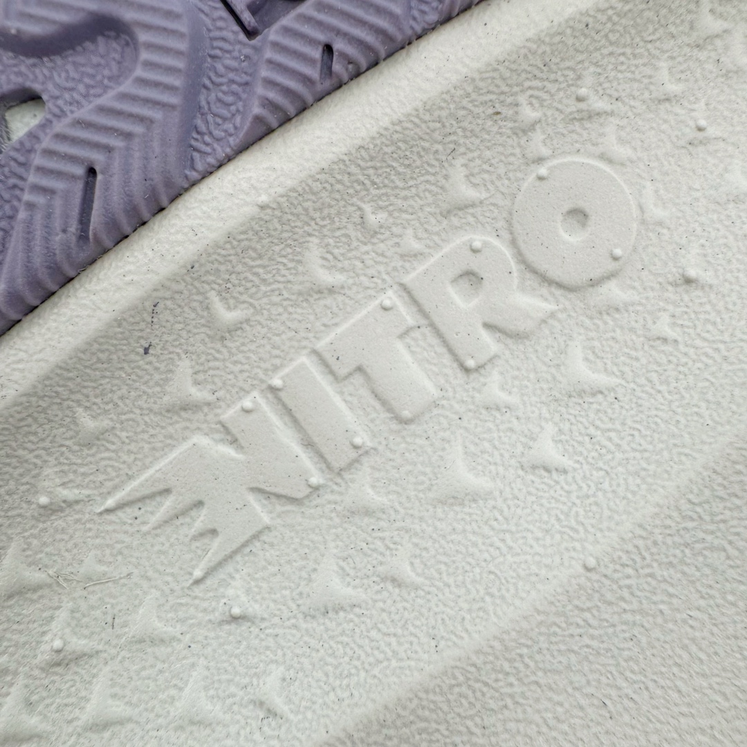 图片[24]-＃F版 Puma Race TO Beat The Elite 彪马低帮专业越野户外跑步鞋 这款鞋5mm的前后掌落差能让你贴近自然跑的步态 使你的身体对鞋子的缓震和支撑特性依赖变少 从而增加自身的下肢力量 鞋底防滑性能在下坡的石板台阶和原始路面都有很好的表现 厚底设计 在快速下坡时起到缓震保护作用 减少重力给予脚踝 膝部 髋关节等处带来的冲击力 310088 尺码：36 36.5 37 38 38.5 39 40 40.5 41 42 42.5 43 44 45-选品中心