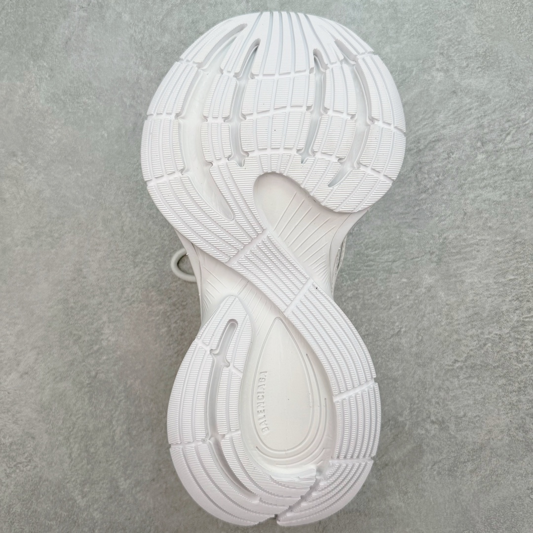 图片[9]-＃XA BALENCIAGA CIRCUIT 巴黎世家十三代圆头系带LOGO印花低帮老爹鞋 全套原纸板楦头开发 最原汁原味的灵魂版型 全鞋荧光划线卡点 胶水把控整洁度追求极致完美 每一双都是工艺品 多重QC质检 超越公司货的品控标准 实实在在的免检产品 原盒原配 正确字体电绣 粗细、位置、大小正确 侧边TPU 透气孔匹配意产原版 正确分离大底 TPU软底 原版一致大底LOGO 立体感十足 原厂皮料水洗做旧 采购原厂网纱 偏大一码 尺码：35 36 37 38 39 40 41 42 43 44 45 46-选品中心