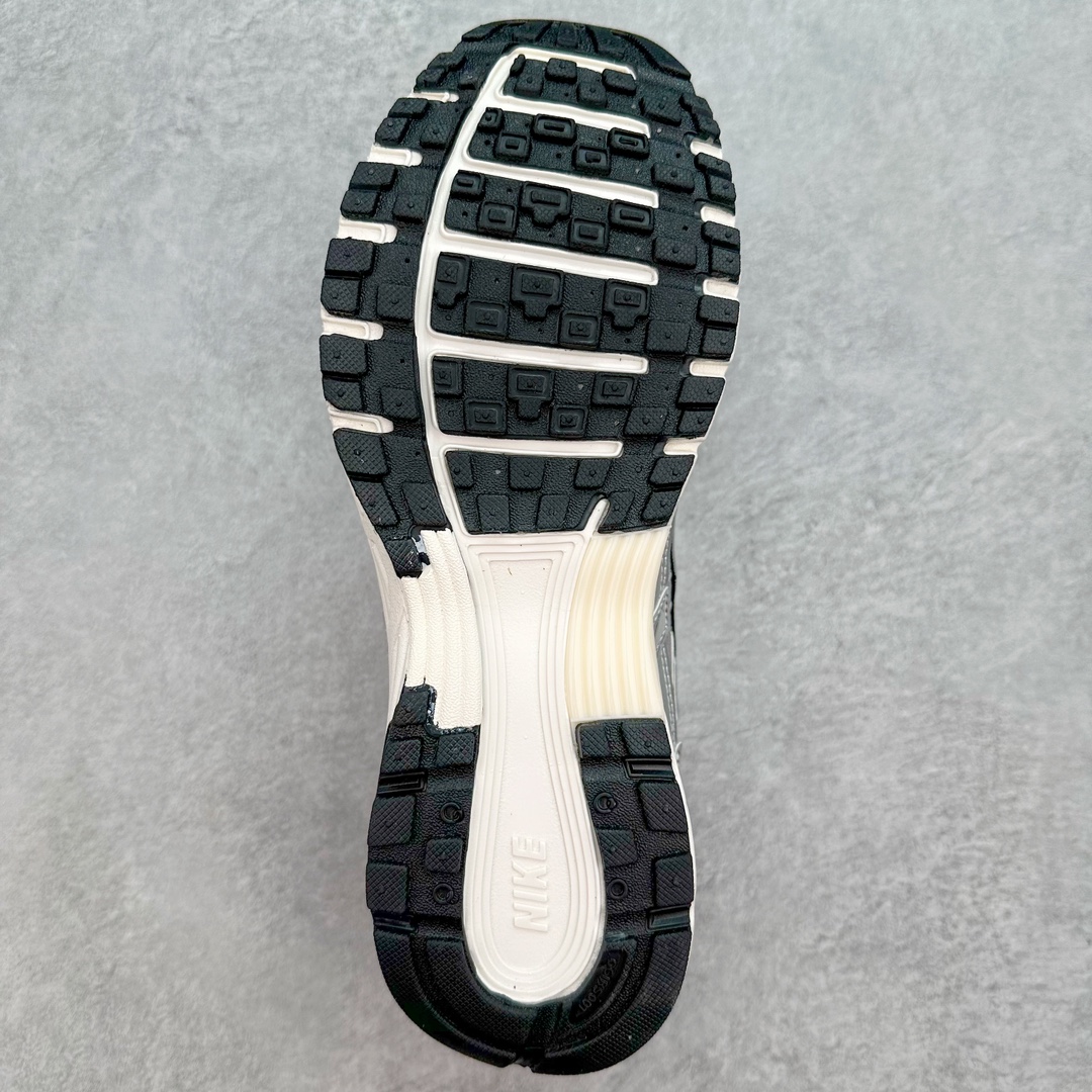 图片[9]-NK P-6000 系列低帮复古老爹风休闲运动舒适慢跑鞋 融合 Pegasus 过往运动鞋设计 助力 21 世纪早期跑步运动跃升时尚新高度 采用透气网眼布、运动风格线条和耐穿覆面 兼具吸睛外观和舒适感受 中底泡绵以田径赛道为灵感 打造厚实设计 缔造出众缓震性能 尺码：36 36.5 37.5 38 38.5 39 40 40.5 41 42 42.5 43 44 44.5 45-选品中心