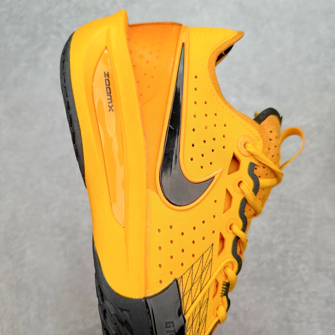 图片[6]-＃F版 NK G.T. Cut 3 EP GT3代实战篮球鞋 HJ7022-701 该鞋款采用出众回弹设计 为切入、转向和移步篮筐提供出色的能量回馈 回弹性能带来弹力充沛的迈步体验 助你爆发疾速 全掌型 ZoomX 泡绵 缔造弹力出众的轻盈迈步体验 助你在比赛升温时能够急速快攻 驰骋全场 鞋面绳线与鞋带相结合 有助稳固前足 后跟搭配加垫鞋口 为脚踝营造舒适稳固感受 全掌型 ZoomX 泡绵 能够带来出众的能量回馈 前足外侧采用精巧塑料覆面 在瞬间爆发时提供稳固脚感 尺码：39 40 40.5 41 42 42.5 43 44 44.5 45 46-选品中心