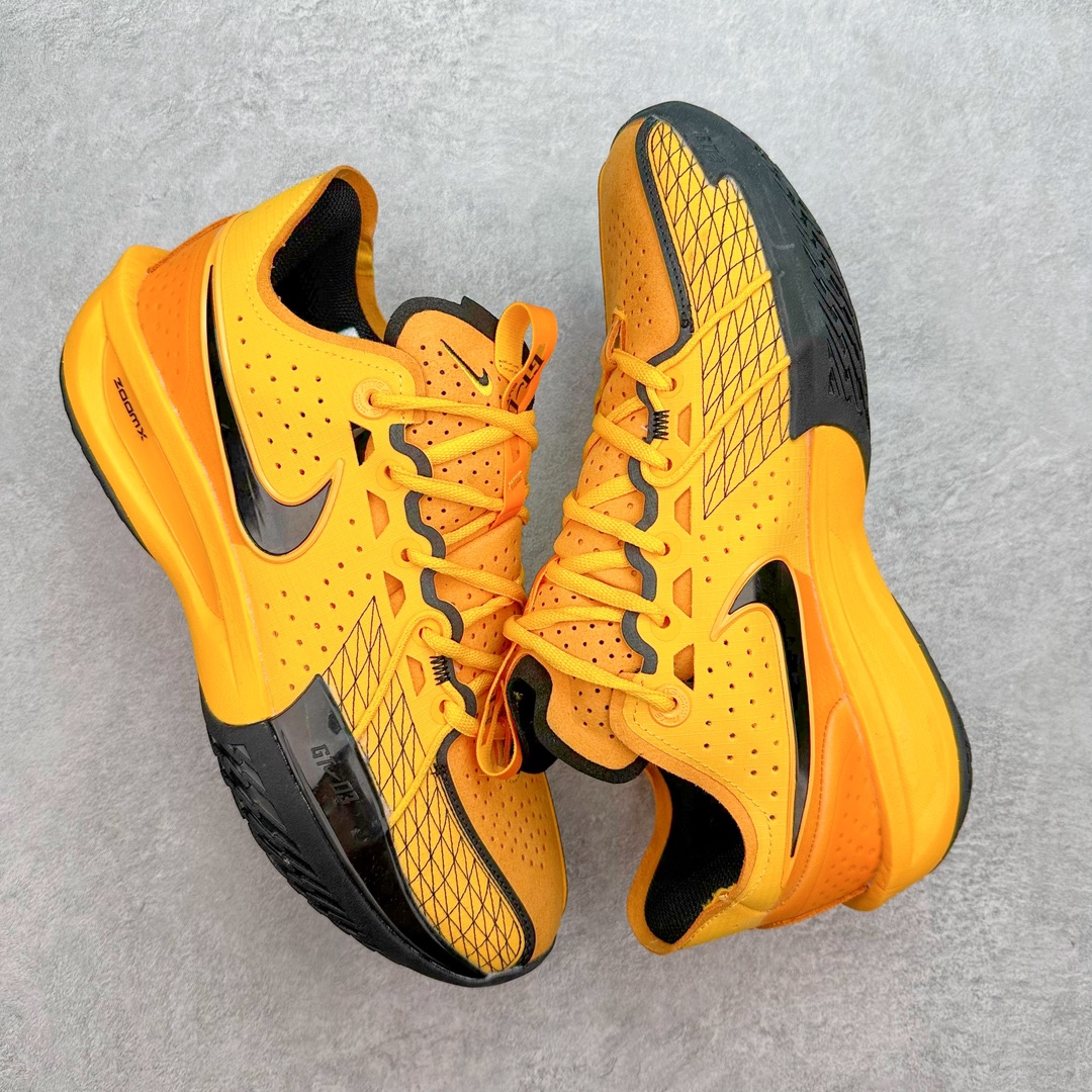 图片[3]-＃F版 NK G.T. Cut 3 EP GT3代实战篮球鞋 HJ7022-701 该鞋款采用出众回弹设计 为切入、转向和移步篮筐提供出色的能量回馈 回弹性能带来弹力充沛的迈步体验 助你爆发疾速 全掌型 ZoomX 泡绵 缔造弹力出众的轻盈迈步体验 助你在比赛升温时能够急速快攻 驰骋全场 鞋面绳线与鞋带相结合 有助稳固前足 后跟搭配加垫鞋口 为脚踝营造舒适稳固感受 全掌型 ZoomX 泡绵 能够带来出众的能量回馈 前足外侧采用精巧塑料覆面 在瞬间爆发时提供稳固脚感 尺码：39 40 40.5 41 42 42.5 43 44 44.5 45 46-选品中心