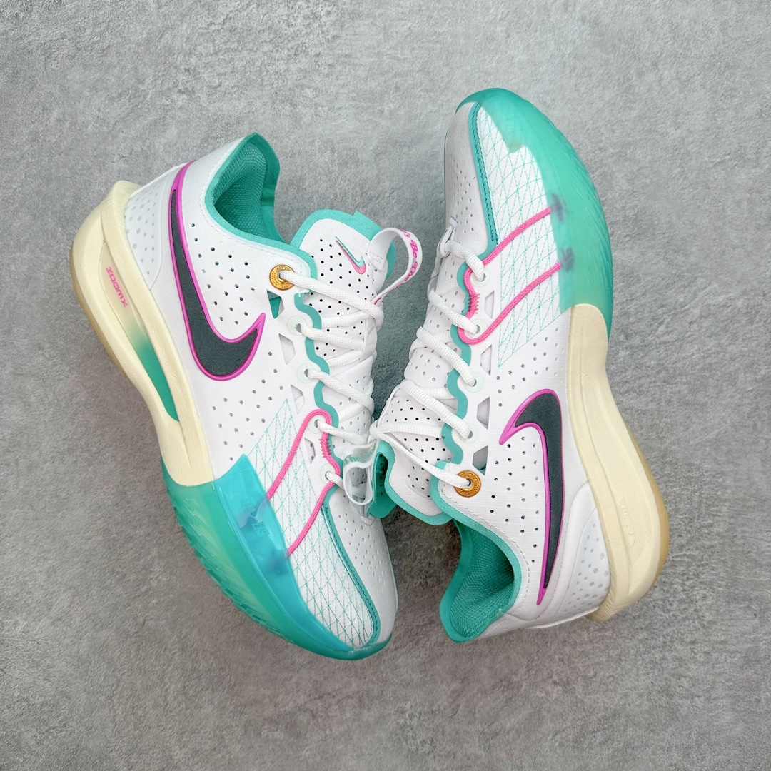 图片[3]-＃F版 NK G.T. Cut 3 EP GT3代实战篮球鞋 HM3699-161 该鞋款采用出众回弹设计 为切入、转向和移步篮筐提供出色的能量回馈 回弹性能带来弹力充沛的迈步体验 助你爆发疾速 全掌型 ZoomX 泡绵 缔造弹力出众的轻盈迈步体验 助你在比赛升温时能够急速快攻 驰骋全场 鞋面绳线与鞋带相结合 有助稳固前足 后跟搭配加垫鞋口 为脚踝营造舒适稳固感受 全掌型 ZoomX 泡绵 能够带来出众的能量回馈 前足外侧采用精巧塑料覆面 在瞬间爆发时提供稳固脚感 尺码：39 40 40.5 41 42 42.5 43 44 44.5 45 46-选品中心