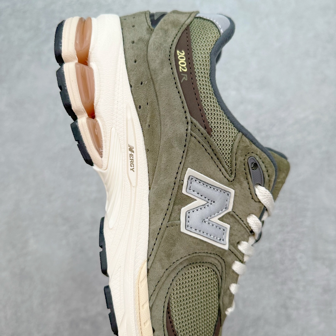 图片[6]-New Balance 2002R NB2002 男女休闲慢跑鞋 必备的时髦单品之一 最新出的2002R系列 这款延续了经典科技 升级版N-ERGY缓震物料机能与材质上脚太舒适了 鞋面的柔软麂皮搭配尼龙网布 特别透气而且还复古感 不管是搭配牛仔裤还工装裤都是百搭！小红书众多博主上脚推荐！尺码：36 36.5 37.5 38 38.5 39.5 40 40.5 41 42 42.5 43 44 45-选品中心