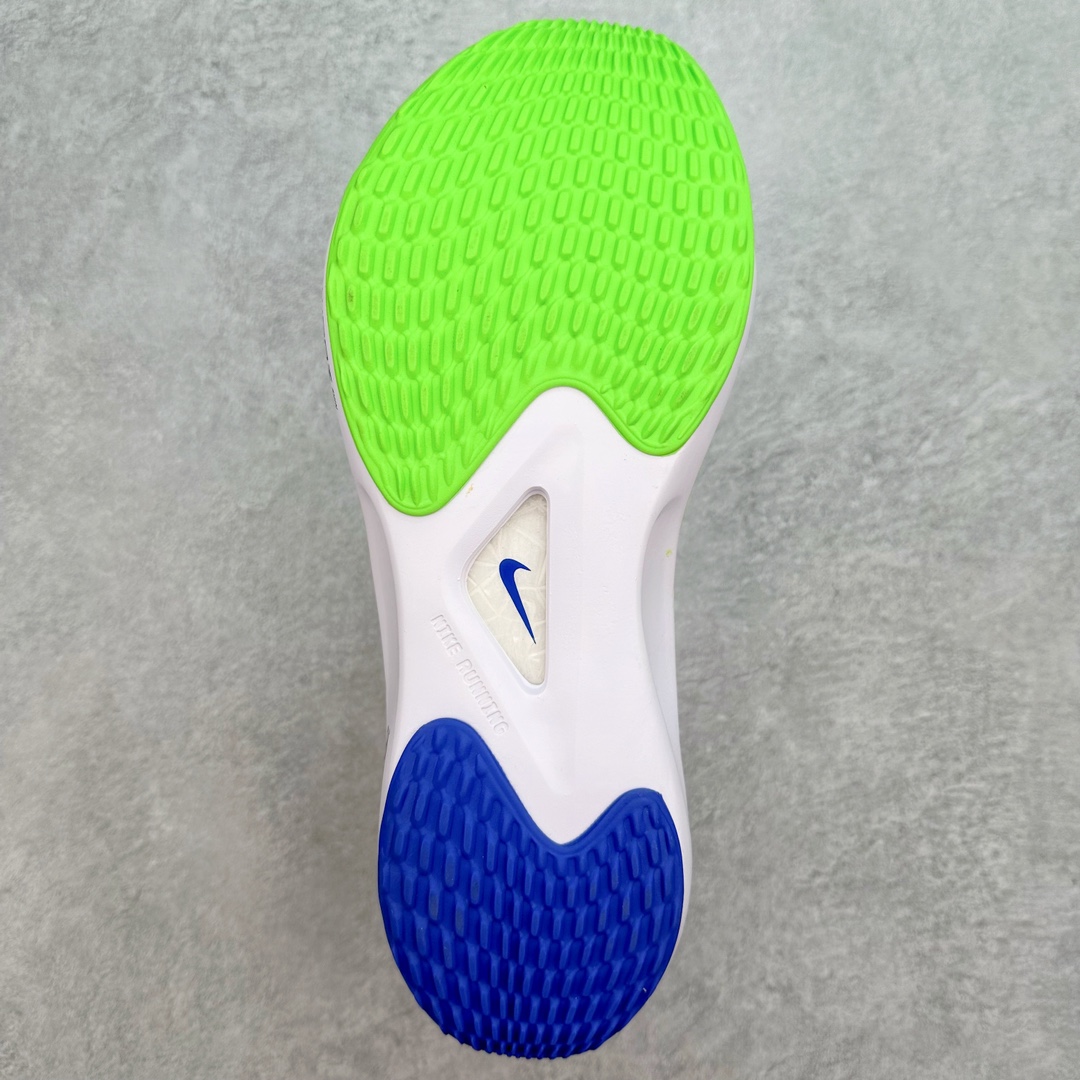 图片[9]-NK Zoom Fly 5 飞行5代马拉松系列低帮透气休闲运动慢跑鞋 DM8968-101 NK旗下跑鞋阵容持续迎来新成员 今回正式登场的鞋型为 Zoom Fly 5 全鞋大量采用回收材料制成 鞋面搭载创新 Flyknit 技术打造的编织网眼 同时考量了舒适、性能与可持续性 采用大型 ZoomX 中底与 Swoosh 徽标注入等变化 鞋侧还有「Push Limits + Break Barriers」字样叙述 尺码：36 36.5 37.5 38 38.5 39 40 40.5 41 42 42.5 43 44 44.5 45-选品中心