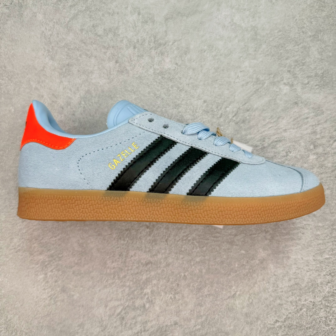 AD Gazelle Indoor Trainers 羚羊内训系列低帮复古百搭休闲运动德训风板鞋 JI2076 90年代经典的复刻版！自60年代以足球训练鞋面世以来,Gazelle就以其经典设计席卷全球。1991年版本的复刻,再造经典Gazelle。采用皮革打造,搭配浊色细节,让这款经典更加简约。尺码：36 36⅔ 37⅓ 38 38⅔ 39⅓ 40 40⅔ 41⅓ 42 42⅔ 43⅓ 44 45-选品中心
