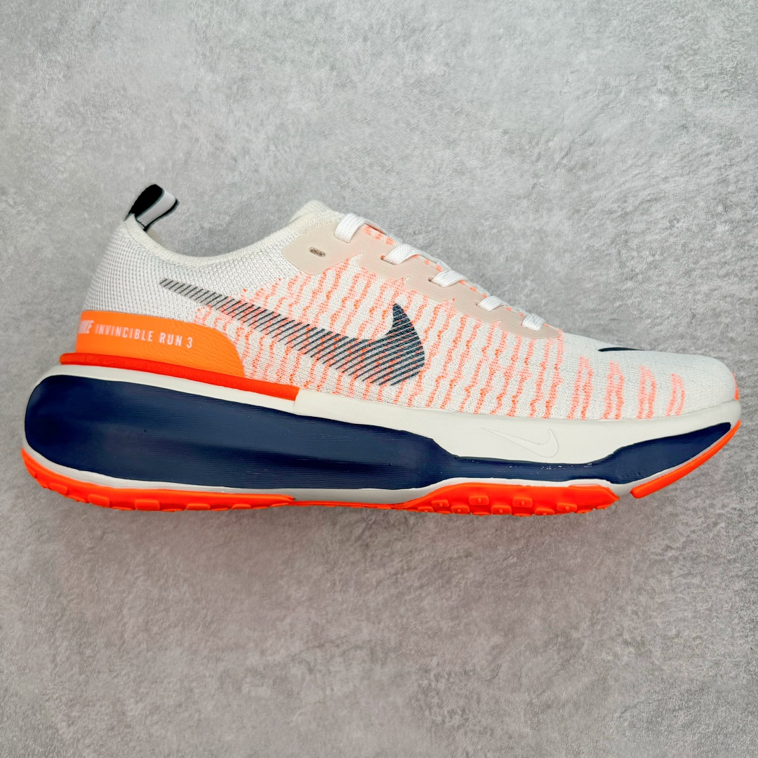 ＃福利特价 NK ZoomX Invincible Run Flyknit FK3 不可战胜3代系列轻量飞织低帮休闲运动慢跑鞋 此鞋专为短跑运动员而生 是为 5 至 10 公里距离的赛事和训练打造 整体设计采用流线型的轻质工程网眼材质构成鞋面 并与其他 Running 旗舰鞋款同样搭载全脚掌 ZoomX 缓冲中底 搭配 Pebax 物料与橡胶外底 ZoomX StreakFly 首发配色以Prototype呈现 其灵感是来自开发期间的磨损测试 透过编号的标记与内侧的预期跑步距离突出研发过程 尺码：36 36.5 37.5 38 38.5 39 40 40.5 41 42 42.5 43 44 44.5 45-选品中心