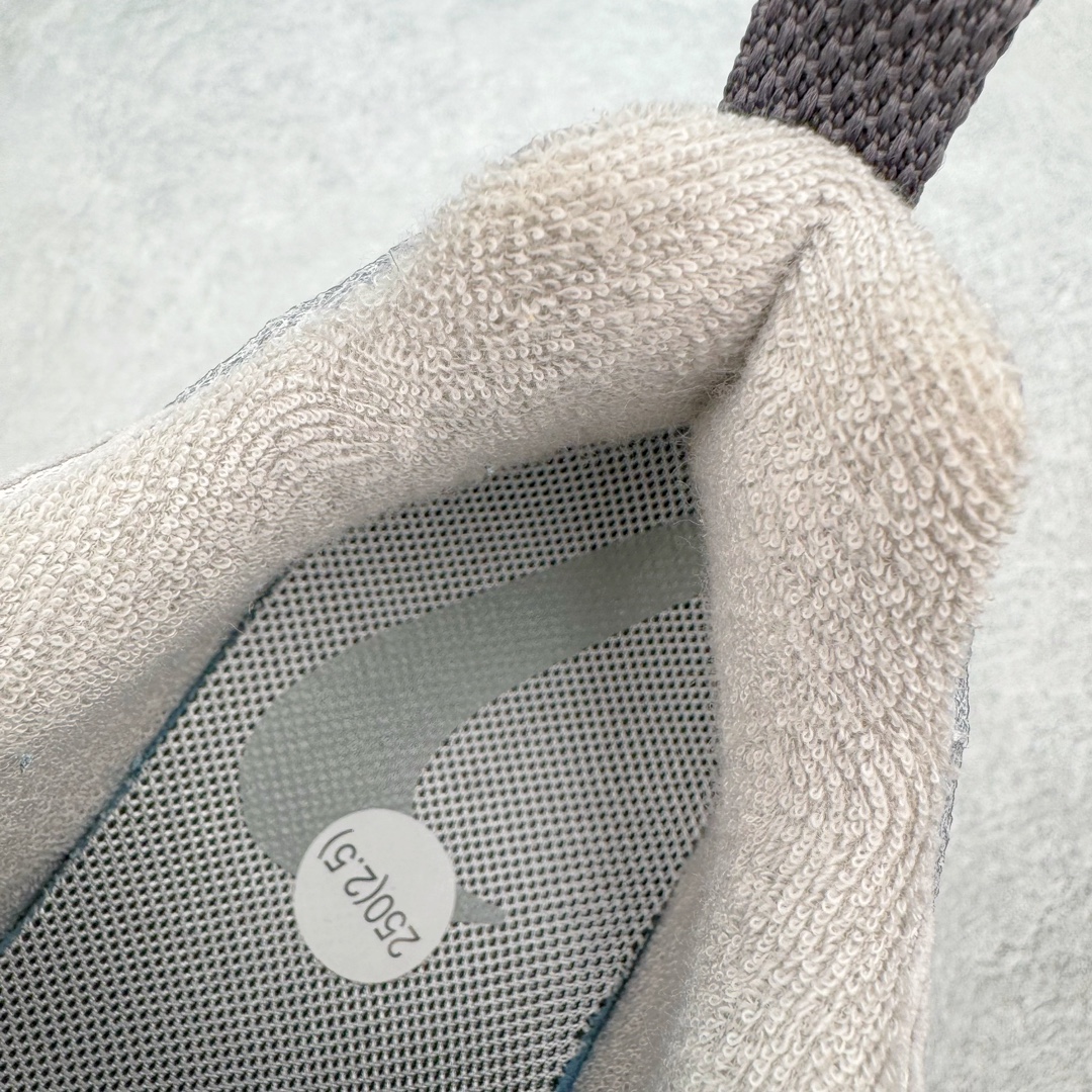 图片[20]-＃纯原福利 NK M2K Tekno 复古潮流百搭休闲运动旅游老爹鞋 BV0074-001 官方新版二维码鞋标 扫码直达官网 客供原厂模具 内增专柜试穿防尘纸 配件齐全 鞋盒钢印 合格证 独立一次发泡轻量高回弹私模 后跟使用台湾代工厂一致定型机定型 线条效果和脚感完美 真正一码一模具对应生产 区别市面诸多版本 从 Monarch 系列汲取灵感 以太空时代细节演绎未来风范 分层鞋面借鉴自元年款 Monarch 同时厚实鞋底撷取人气 Monarch IV 设计元素 采用混合动物印花和镶嵌设计 焕新演绎经典之作 彰显出众外观 轻盈泡棉缓震系统 打造出众支撑力与柔软舒适感受 轻盈泡棉中底 柔软缓震 后跟提拉设计 令鞋款便于穿脱 耐穿橡胶纹路 塑就出众抓地效果 皮革、合成材质和织物组合鞋面 轻盈耐 尺码：35.5 36 36.5 37.5 38 38.5 39 40 40.5 41 42 42.5 43 44 44.5 45-选品中心