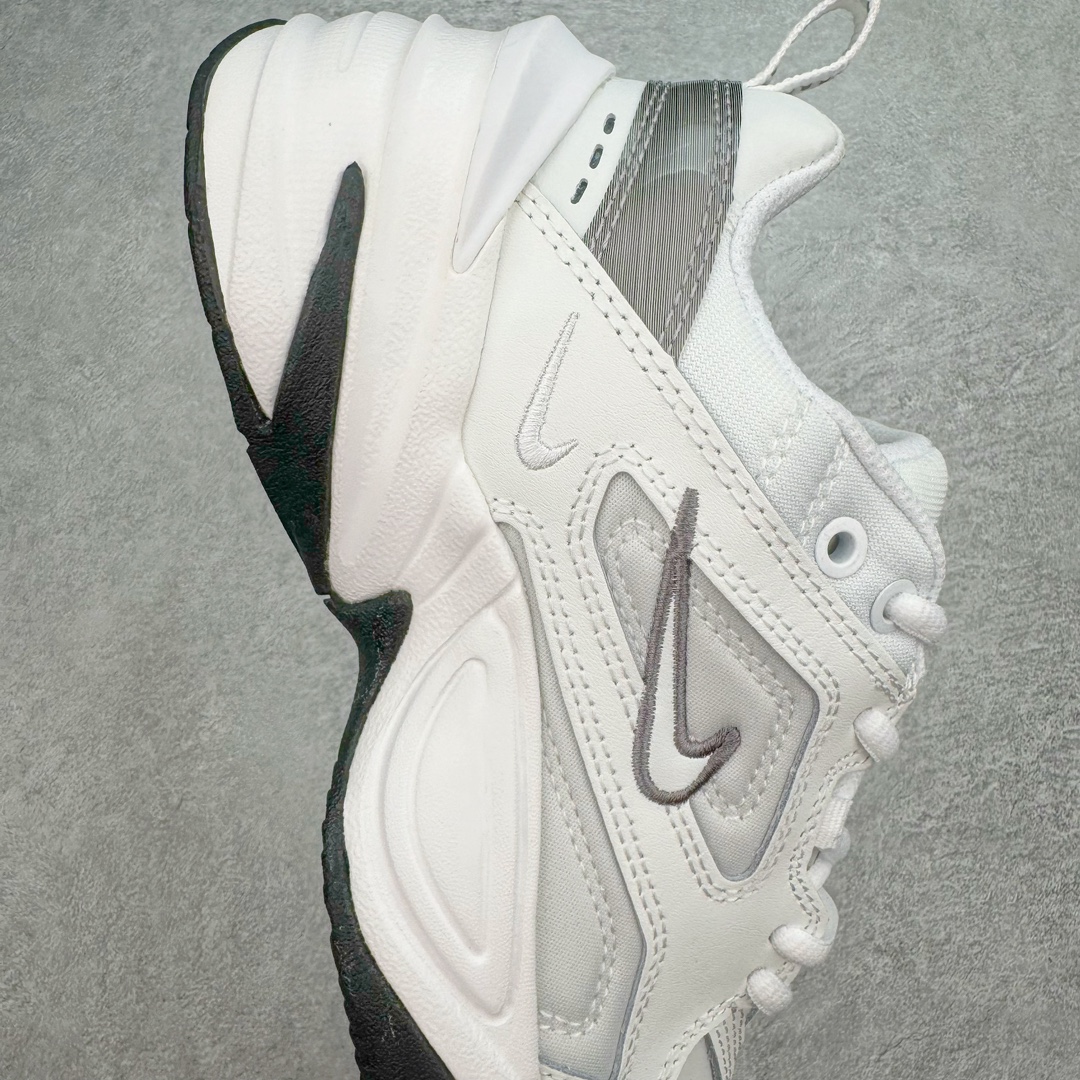 图片[6]-＃纯原福利 NK M2K Tekno 复古潮流百搭休闲运动旅游老爹鞋 BQ3378-100 官方新版二维码鞋标 扫码直达官网 客供原厂模具 内增专柜试穿防尘纸 配件齐全 鞋盒钢印 合格证 独立一次发泡轻量高回弹私模 后跟使用台湾代工厂一致定型机定型 线条效果和脚感完美 真正一码一模具对应生产 区别市面诸多版本 从 Monarch 系列汲取灵感 以太空时代细节演绎未来风范 分层鞋面借鉴自元年款 Monarch 同时厚实鞋底撷取人气 Monarch IV 设计元素 采用混合动物印花和镶嵌设计 焕新演绎经典之作 彰显出众外观 轻盈泡棉缓震系统 打造出众支撑力与柔软舒适感受 轻盈泡棉中底 柔软缓震 后跟提拉设计 令鞋款便于穿脱 耐穿橡胶纹路 塑就出众抓地效果 皮革、合成材质和织物组合鞋面 轻盈耐 尺码：35.5 36 36.5 37.5 38 38.5 39 40 40.5 41 42 42.5 43 44 44.5 45-选品中心