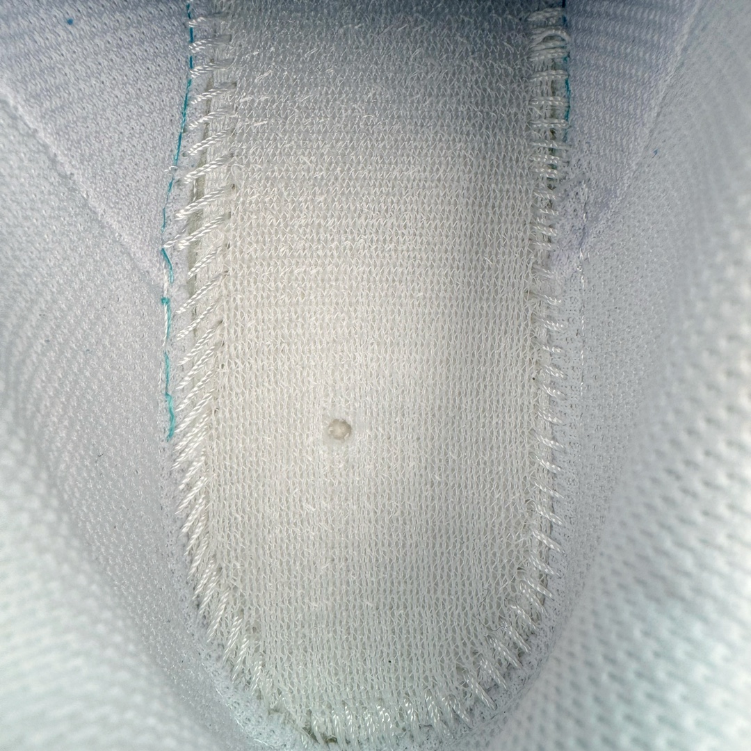 图片[20]-＃纯原福利 NK M2K Tekno 复古潮流百搭休闲运动旅游老爹鞋 BQ3378-100 官方新版二维码鞋标 扫码直达官网 客供原厂模具 内增专柜试穿防尘纸 配件齐全 鞋盒钢印 合格证 独立一次发泡轻量高回弹私模 后跟使用台湾代工厂一致定型机定型 线条效果和脚感完美 真正一码一模具对应生产 区别市面诸多版本 从 Monarch 系列汲取灵感 以太空时代细节演绎未来风范 分层鞋面借鉴自元年款 Monarch 同时厚实鞋底撷取人气 Monarch IV 设计元素 采用混合动物印花和镶嵌设计 焕新演绎经典之作 彰显出众外观 轻盈泡棉缓震系统 打造出众支撑力与柔软舒适感受 轻盈泡棉中底 柔软缓震 后跟提拉设计 令鞋款便于穿脱 耐穿橡胶纹路 塑就出众抓地效果 皮革、合成材质和织物组合鞋面 轻盈耐 尺码：35.5 36 36.5 37.5 38 38.5 39 40 40.5 41 42 42.5 43 44 44.5 45-选品中心