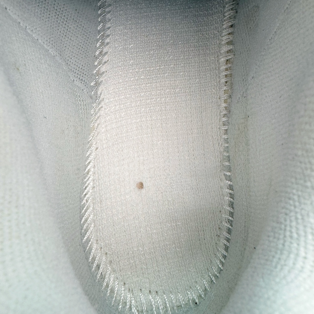 图片[10]-＃纯原福利 NK M2K Tekno 复古潮流百搭休闲运动旅游老爹鞋 AV4789-001 官方新版二维码鞋标 扫码直达官网 客供原厂模具 内增专柜试穿防尘纸 配件齐全 鞋盒钢印 合格证 独立一次发泡轻量高回弹私模 后跟使用台湾代工厂一致定型机定型 线条效果和脚感完美 真正一码一模具对应生产 区别市面诸多版本 从 Monarch 系列汲取灵感 以太空时代细节演绎未来风范 分层鞋面借鉴自元年款 Monarch 同时厚实鞋底撷取人气 Monarch IV 设计元素 采用混合动物印花和镶嵌设计 焕新演绎经典之作 彰显出众外观 轻盈泡棉缓震系统 打造出众支撑力与柔软舒适感受 轻盈泡棉中底 柔软缓震 后跟提拉设计 令鞋款便于穿脱 耐穿橡胶纹路 塑就出众抓地效果 皮革、合成材质和织物组合鞋面 轻盈耐 尺码：35.5 36 36.5 37.5 38 38.5 39 40 40.5 41 42 42.5 43 44 44.5 45-选品中心