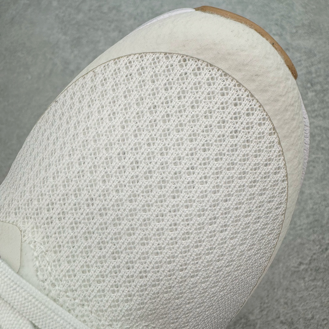 图片[11]-＃纯原 NK RUN SWIfT 3 极致3代网面透气休闲跑步鞋 简约高科技设计采用多层材料 为双足带来凉爽感受和稳固体验时尚鞋面搭配中足包覆设计 提供稳固贴合感 一层网眼布材质 在跑步期间为你带来轻盈透气性能 同时展现利落外观 加高叠层设计 为每一步带来柔软缓震性能 具备出色抓地力与耐穿着性 舒适感出众 货号：HJ3493-131 尺码：39 40 40.5 41 42 42.5 43 44 44.5 45-选品中心