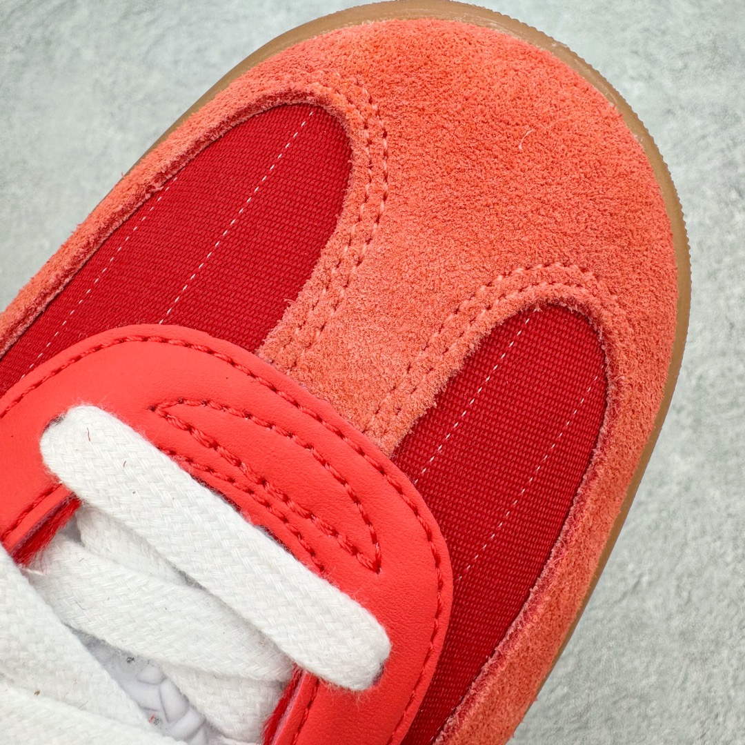 图片[15]-＃MF AD Original Gazelle Indoor Trainers 瞪羚室内鞋系列低帮复古百搭休闲运动德训风板鞋 IF9641 高端零售特供批次 原厂定制长毛翻毛皮组合环保纤维革鞋面材质 内置环保海玻璃鞋垫 外置RB橡胶大底 产品品控稳定性领先行业 原厂全套原楦原纸板冲刀磨具开发 原厂皮料加持 原厂港宝加持定型后跟R度完美 将复古进行到底 简约流畅 三十年不变经典 这款Gazelle运动鞋 无论面料、配色、质感或设计 都只在重现其1991年原款的经典 皮革鞋面 撞色三条纹和鞋跟标的设计 力求呈现90年代的经典复古风潮 Samba火热的同时 也带动了其它的复古鞋型 Gazelle便是其中一只 Gazelle Indoor拥有包边更宽的T字型鞋头 更好的保护运动员的前掌 浓浓的复古氛围感 非常适合现在流行的Cleanfit风格 尺码：35.5 36 36⅔ 37⅓ 38 38⅔ 39⅓ 40 40⅔ 41⅓ 42 42⅔ 43⅓ 44 44⅔ 45-选品中心