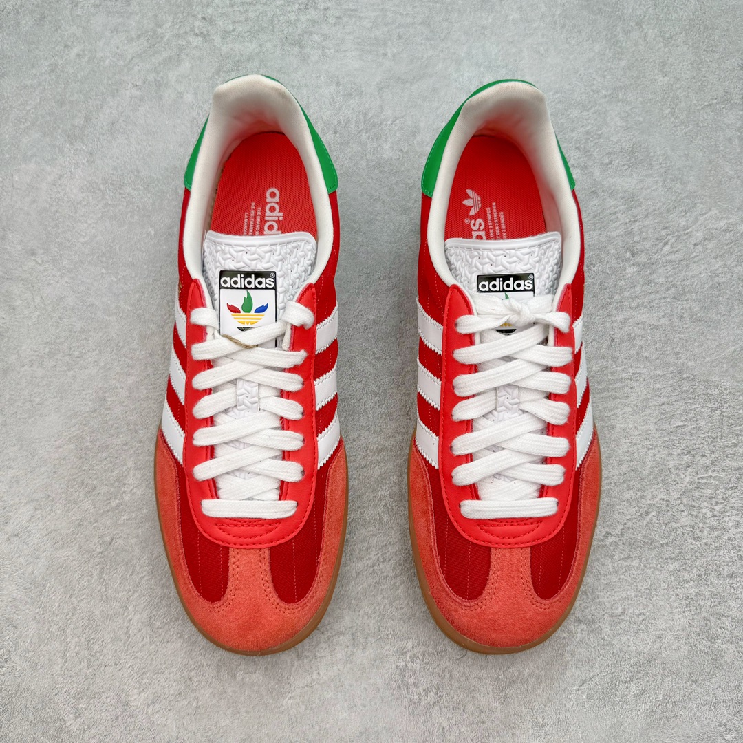 图片[2]-＃MF AD Original Gazelle Indoor Trainers 瞪羚室内鞋系列低帮复古百搭休闲运动德训风板鞋 IF9641 高端零售特供批次 原厂定制长毛翻毛皮组合环保纤维革鞋面材质 内置环保海玻璃鞋垫 外置RB橡胶大底 产品品控稳定性领先行业 原厂全套原楦原纸板冲刀磨具开发 原厂皮料加持 原厂港宝加持定型后跟R度完美 将复古进行到底 简约流畅 三十年不变经典 这款Gazelle运动鞋 无论面料、配色、质感或设计 都只在重现其1991年原款的经典 皮革鞋面 撞色三条纹和鞋跟标的设计 力求呈现90年代的经典复古风潮 Samba火热的同时 也带动了其它的复古鞋型 Gazelle便是其中一只 Gazelle Indoor拥有包边更宽的T字型鞋头 更好的保护运动员的前掌 浓浓的复古氛围感 非常适合现在流行的Cleanfit风格 尺码：35.5 36 36⅔ 37⅓ 38 38⅔ 39⅓ 40 40⅔ 41⅓ 42 42⅔ 43⅓ 44 44⅔ 45-选品中心