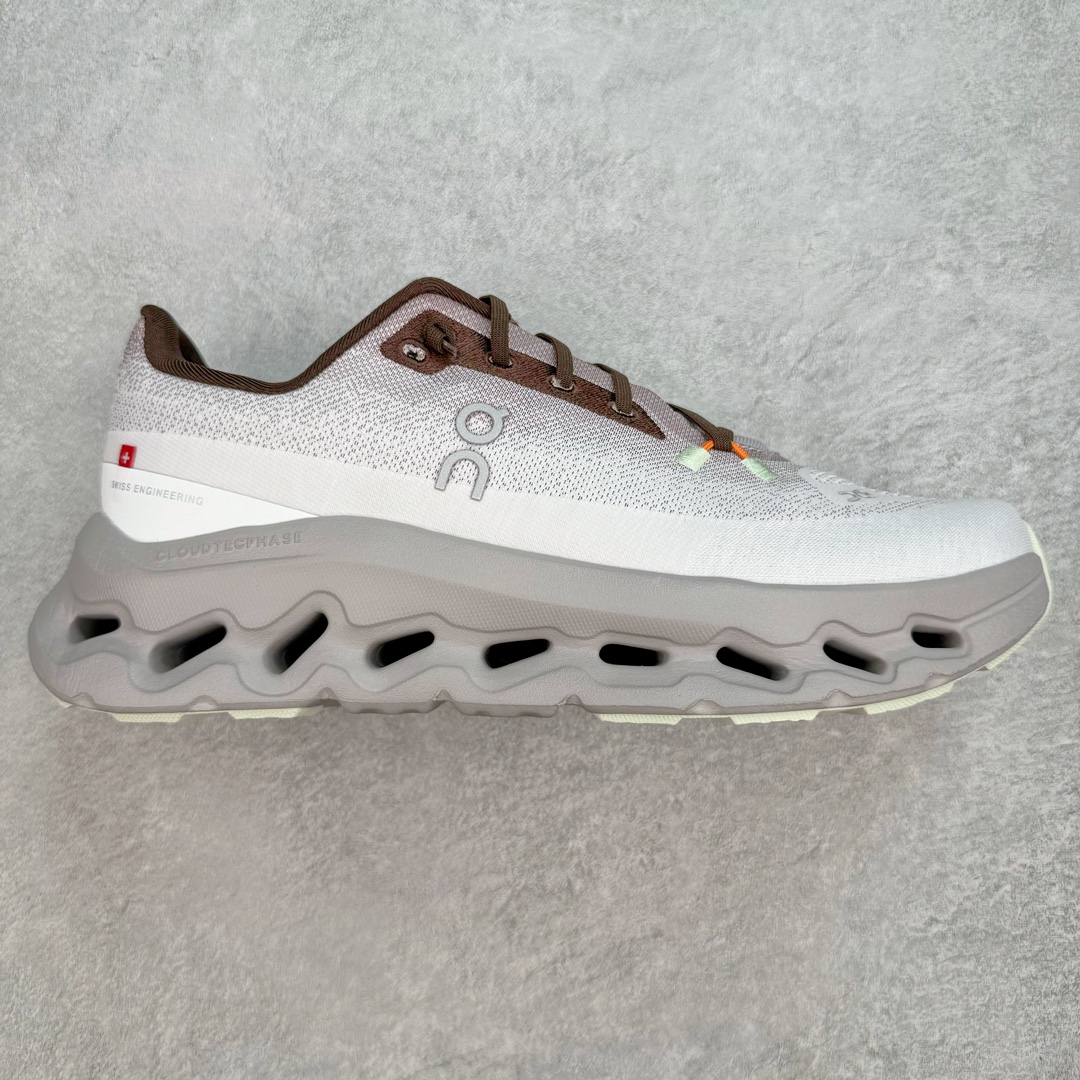 On Cloudtilt 昂跑减震生活休闲鞋 此运动品牌 开创于2010年 缓震着陆、强效回弹、轻柔质感的设计构思始终是ON研制关键 与此同时基于“为全球提供革新性的跑步感受”信念 陆续推出了多款跑鞋及其以专业运动人体跑步工程学为设计关键的功能性跑步服饰设备 让跑者不费力气地畅快畅跑 尺码：36 36.5 37.5 38 38.5 39 40 40.5 41 42 42.5 43 44 44.5 45-选品中心