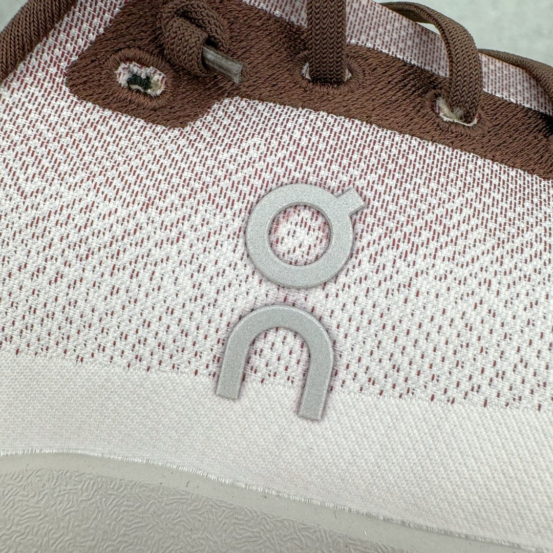 图片[15]-On Cloudtilt 昂跑减震生活休闲鞋 此运动品牌 开创于2010年 缓震着陆、强效回弹、轻柔质感的设计构思始终是ON研制关键 与此同时基于“为全球提供革新性的跑步感受”信念 陆续推出了多款跑鞋及其以专业运动人体跑步工程学为设计关键的功能性跑步服饰设备 让跑者不费力气地畅快畅跑 尺码：36 36.5 37.5 38 38.5 39 40 40.5 41 42 42.5 43 44 44.5 45-选品中心