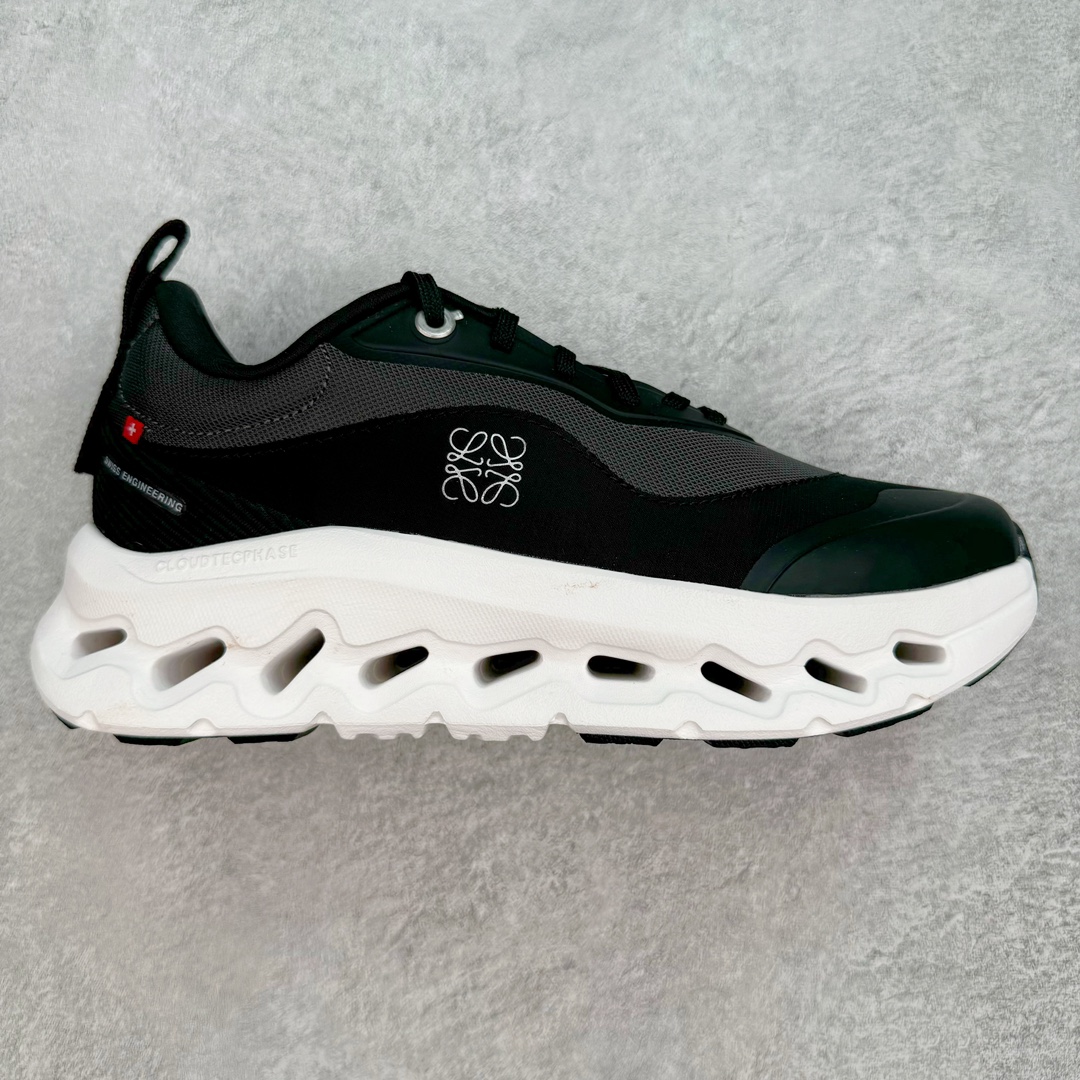 LOEWE x On Cloudtilt 2.0 昂跑罗意威联名 圆头系带生活休闲鞋 此运动品牌 开创于2010年 缓震着陆、强效回弹、轻柔质感的设计构思始终是ON研制关键 与此同时基于“为全球提供革新性的跑步感受”信念 陆续推出了多款跑鞋及其以专业运动人体跑步工程学为设计关键的功能性跑步服饰设备 让跑者不费力气地畅快畅跑 尺码：36 36.5 37.5 38 38.5 39 40 40.5 41 42 42.5 43 44 44.5 45-选品中心